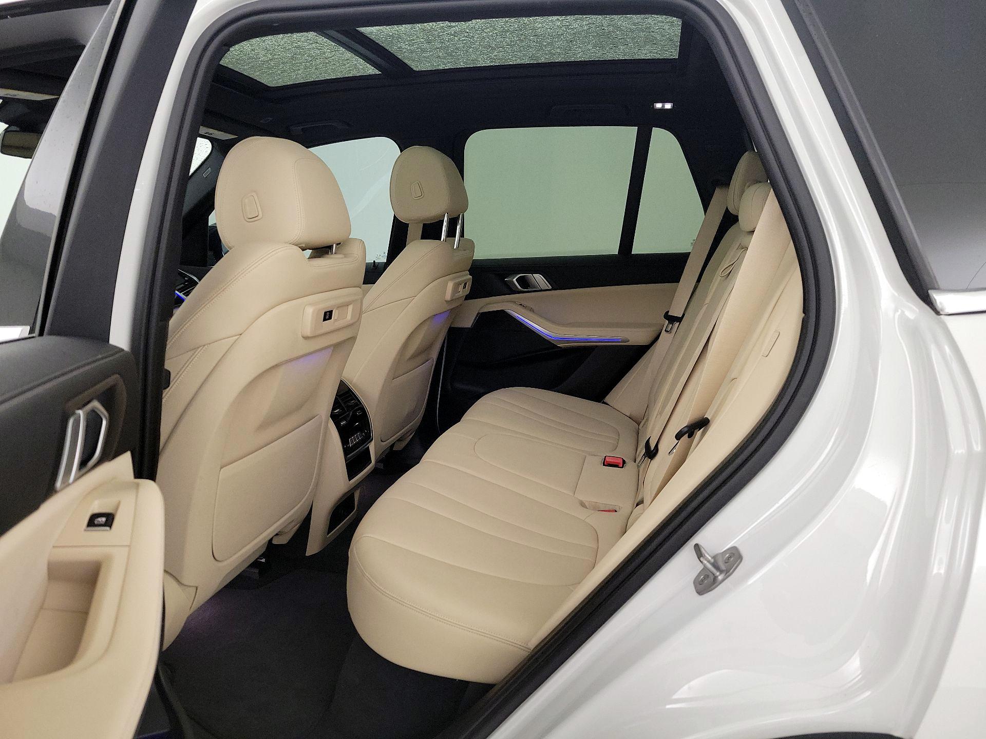 Thumbnail: 2020 BMW X5 - 19