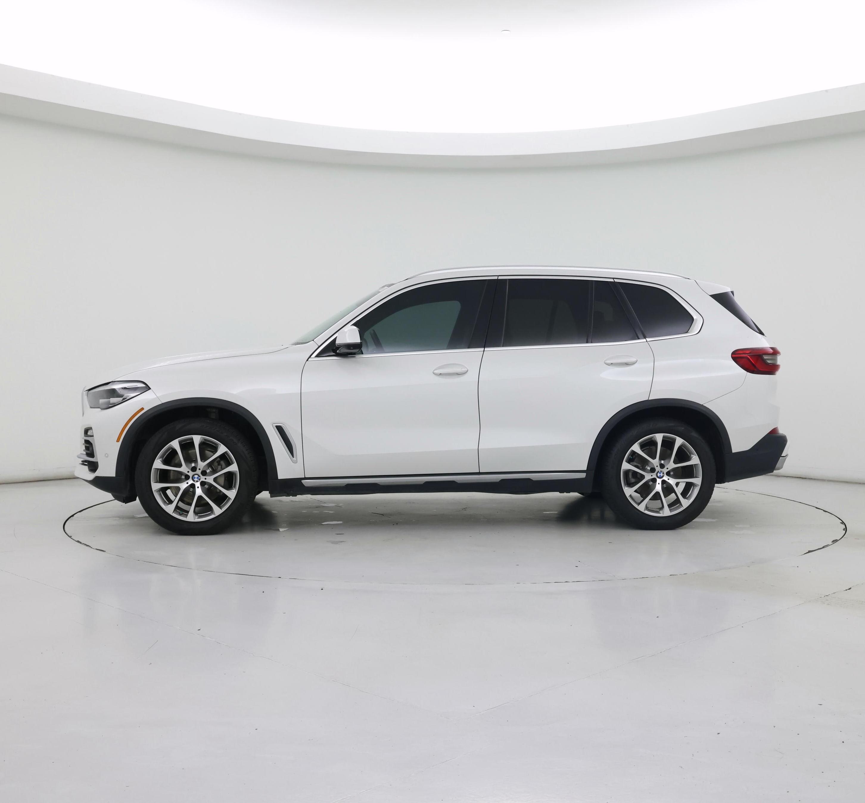 Thumbnail: 2020 BMW X5 - 3