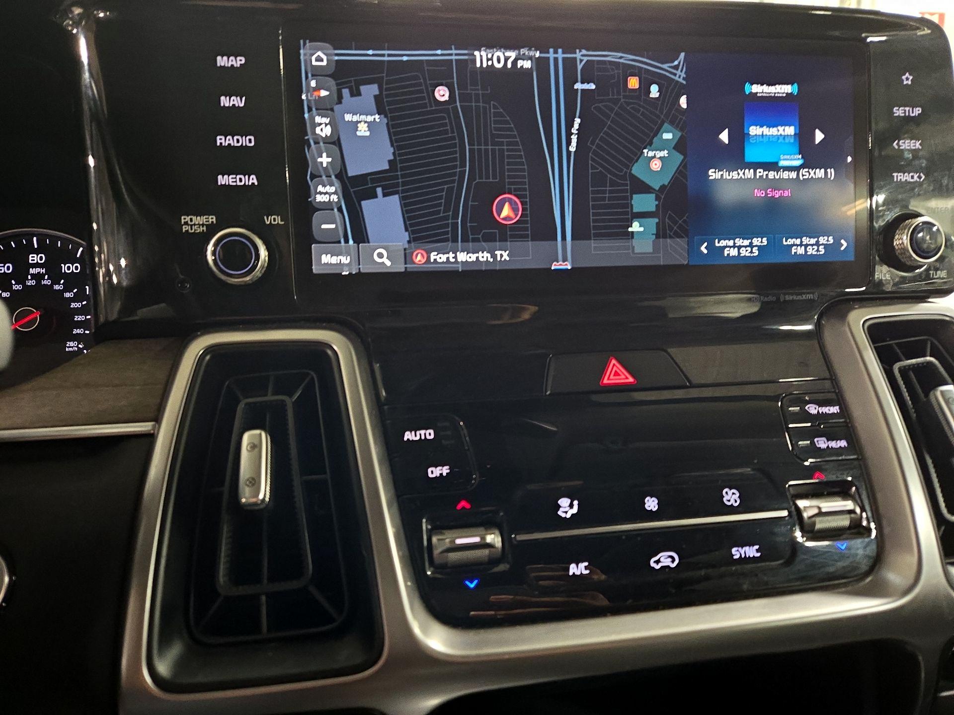 Thumbnail: 2023 Kia Sorento - 14