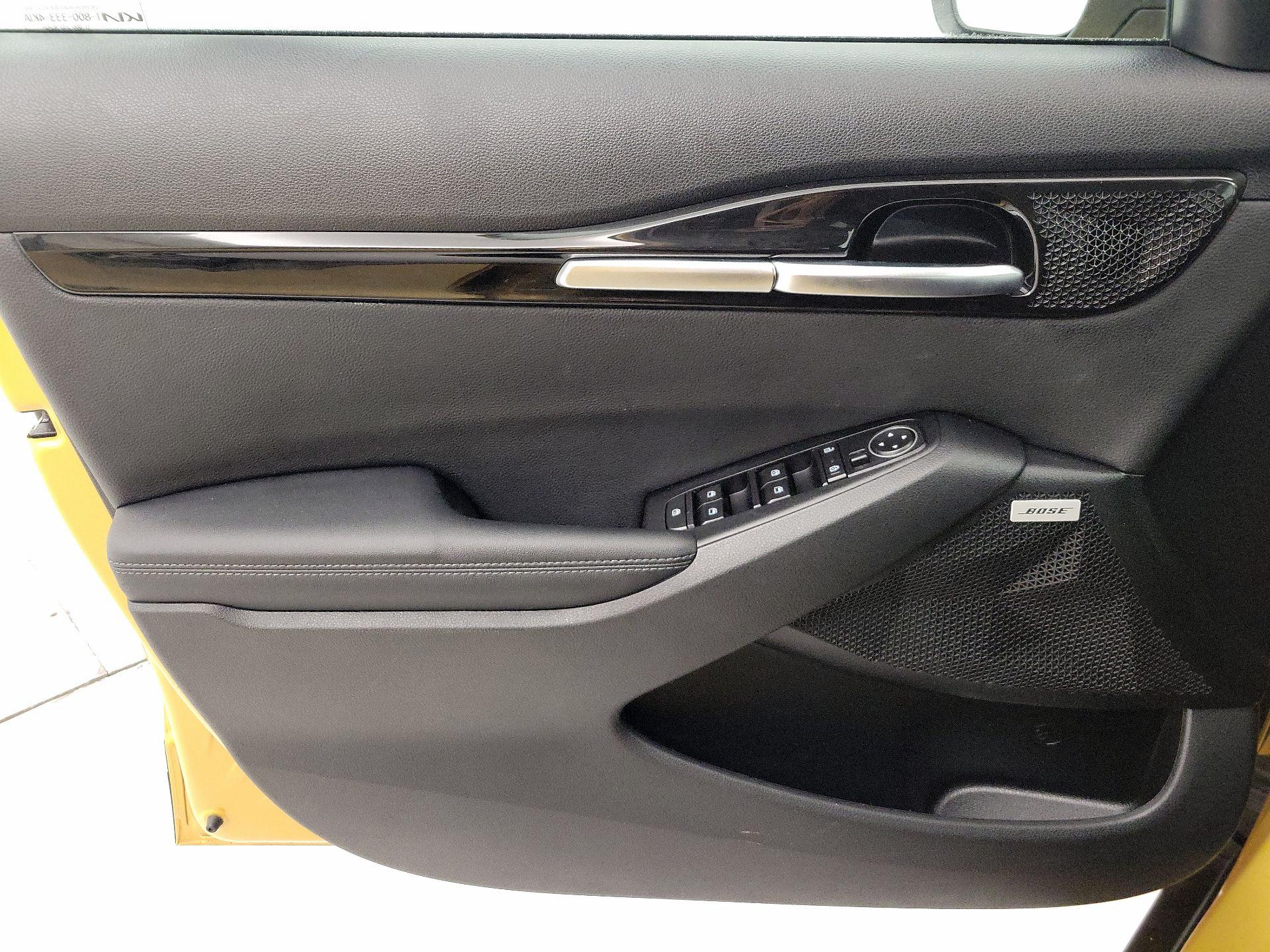 Thumbnail: 2022 Kia Seltos - 12