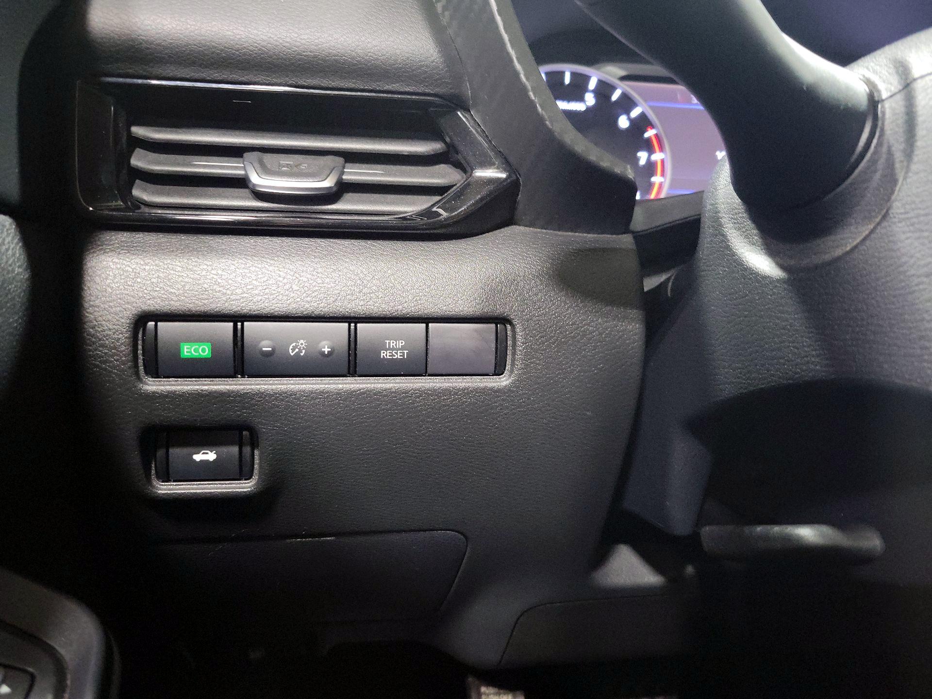 Thumbnail: 2023 Nissan Sentra - 13