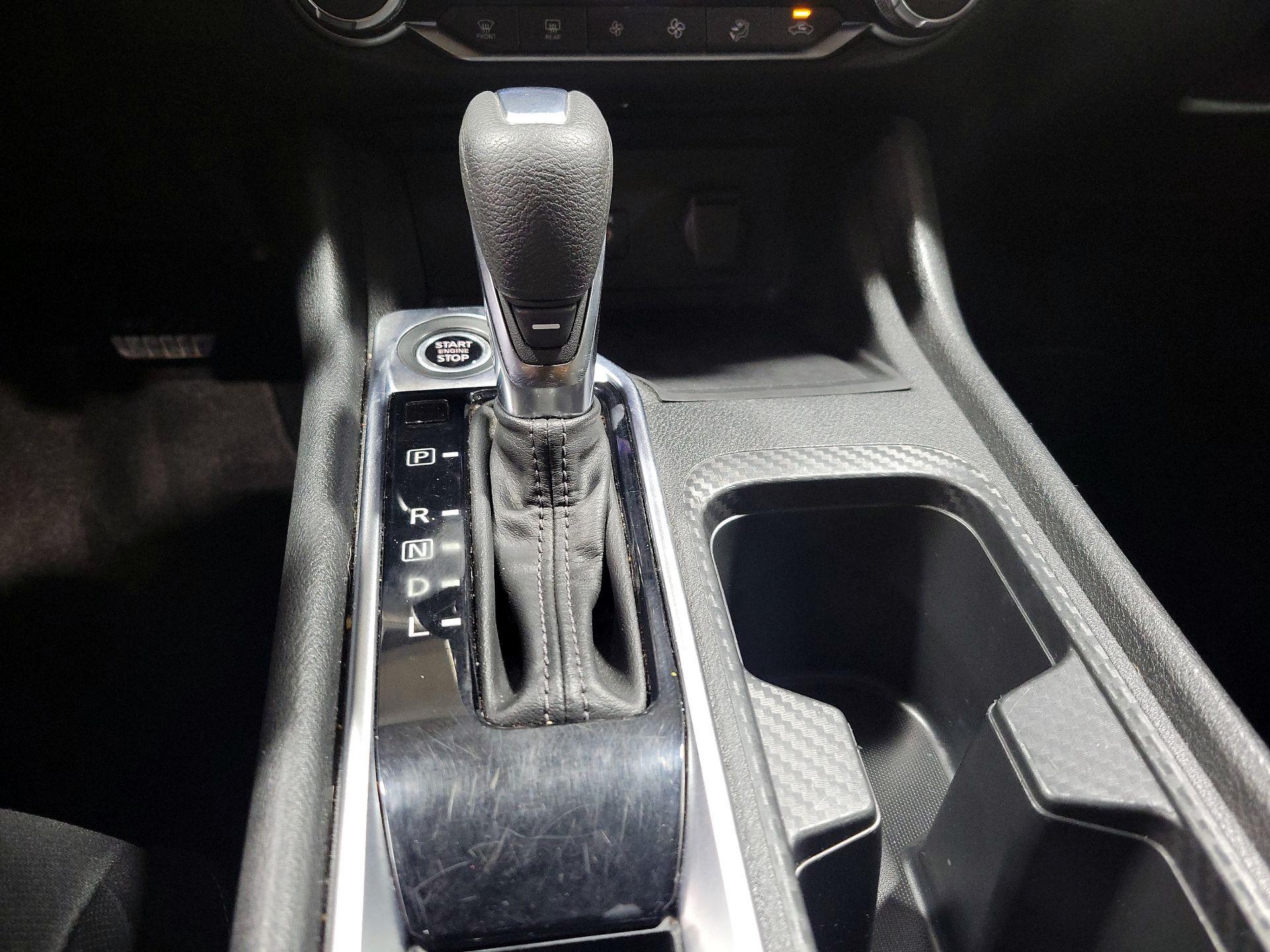 Thumbnail: 2023 Nissan Sentra - 17