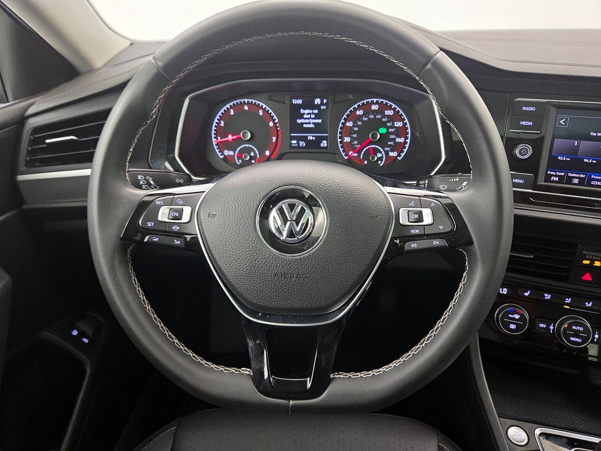 Thumbnail: 2021 Volkswagen Jetta - 10