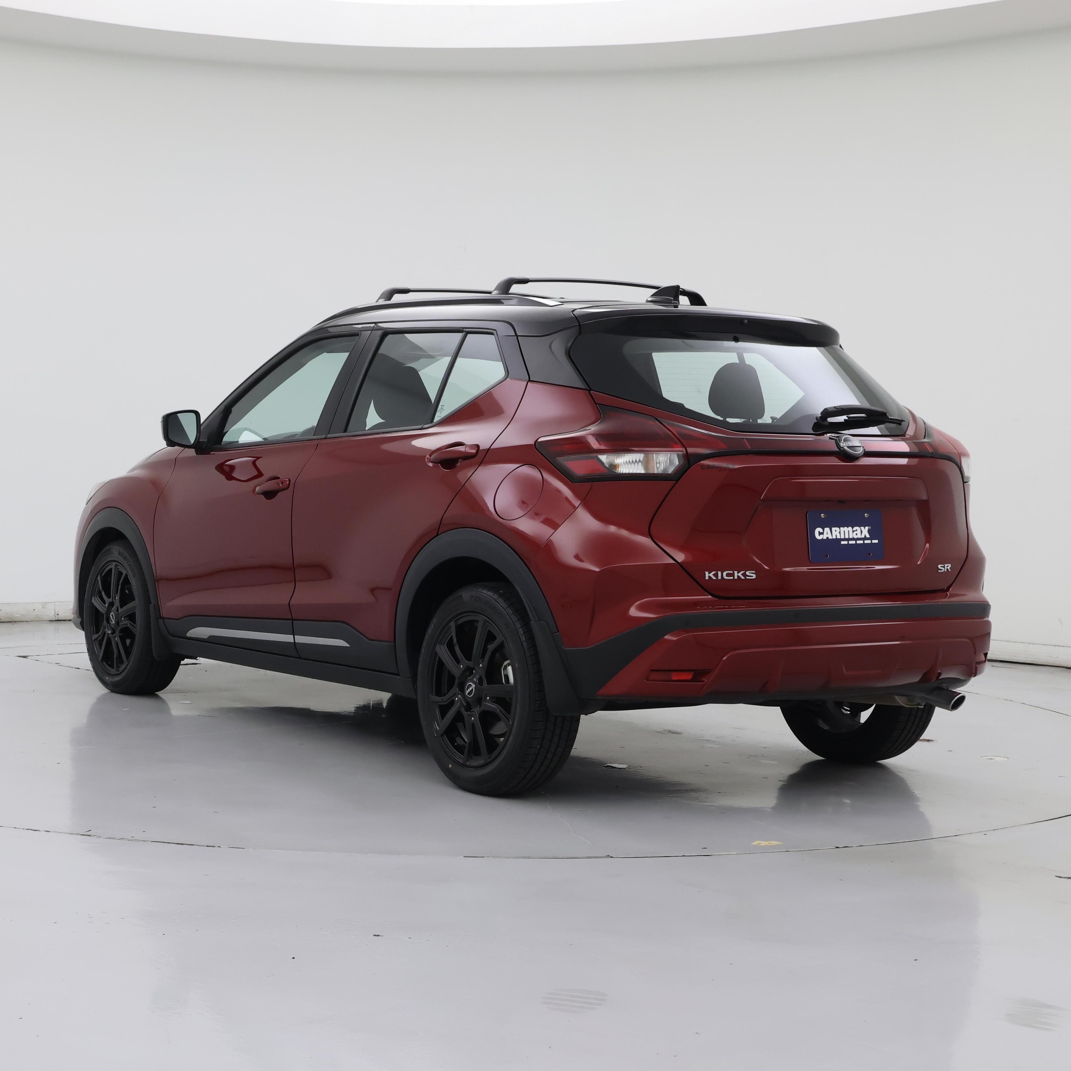Thumbnail: 2023 Nissan Kicks - 2