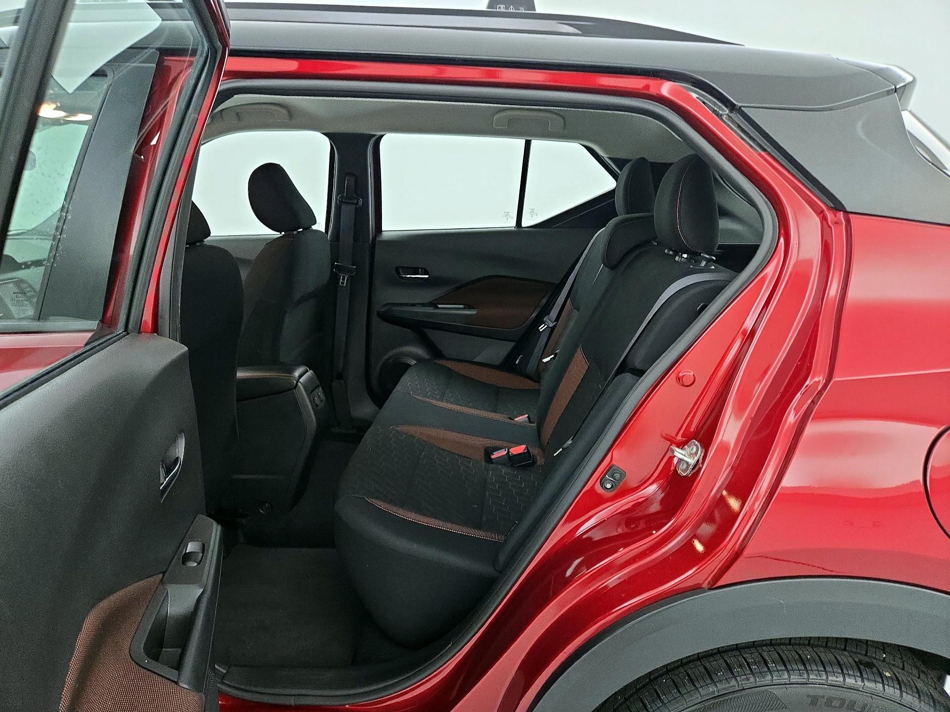 Thumbnail: 2023 Nissan Kicks - 19