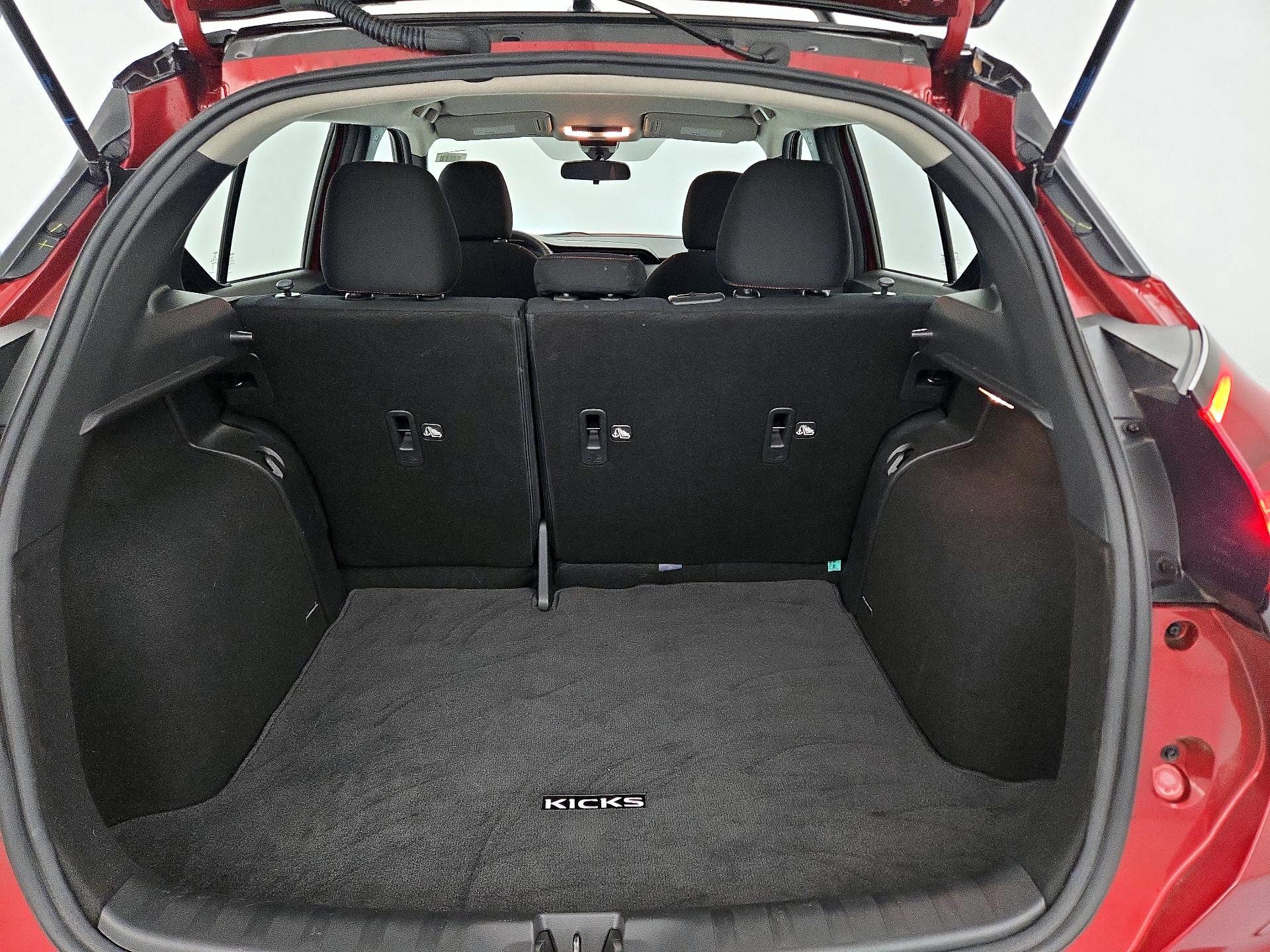 Thumbnail: 2023 Nissan Kicks - 20