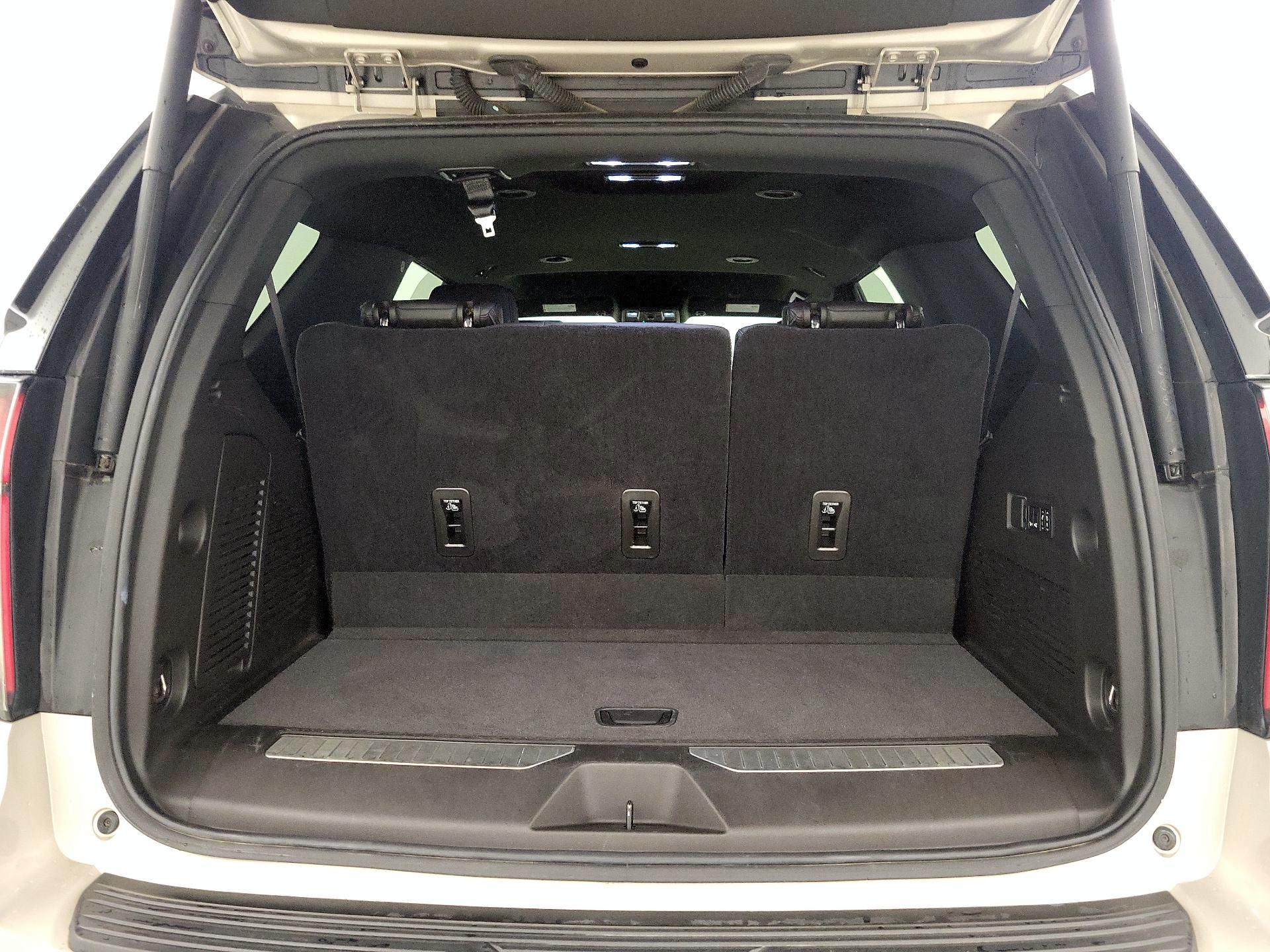 Thumbnail: 2021 Chevrolet Tahoe - 19