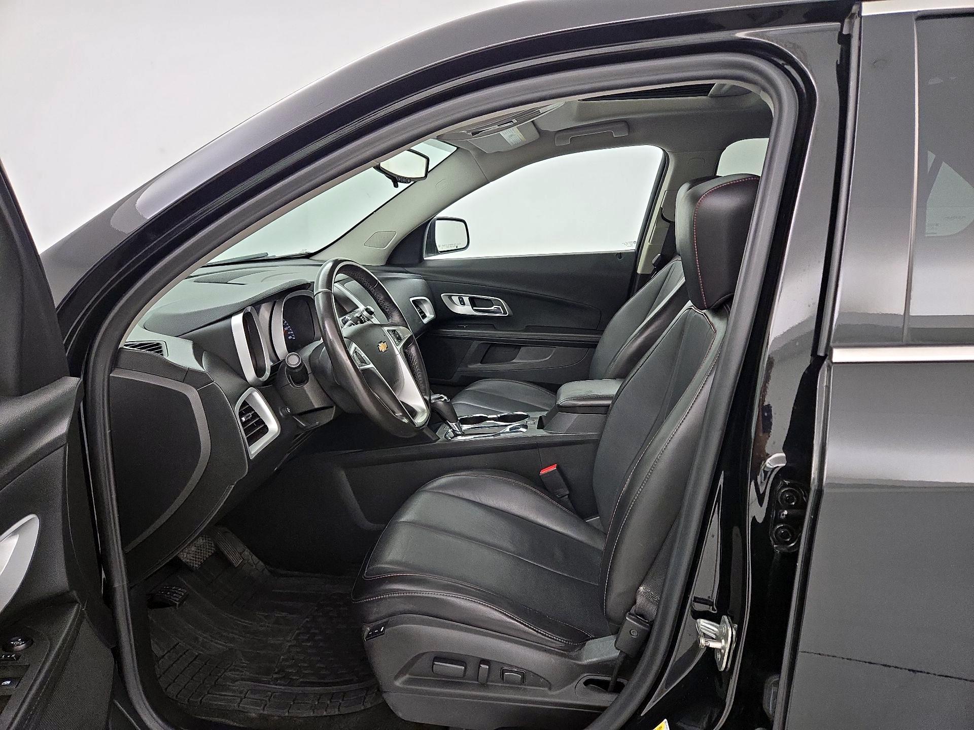 Thumbnail: 2017 Chevrolet Equinox - 11