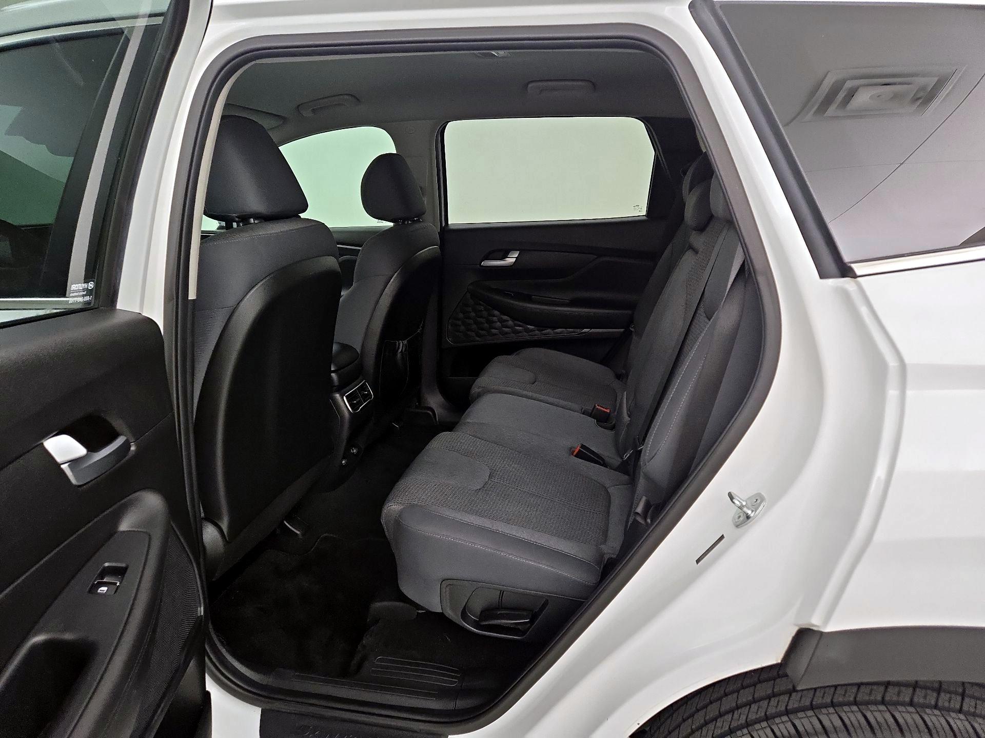 Thumbnail: 2023 Hyundai Santa Fe - 19