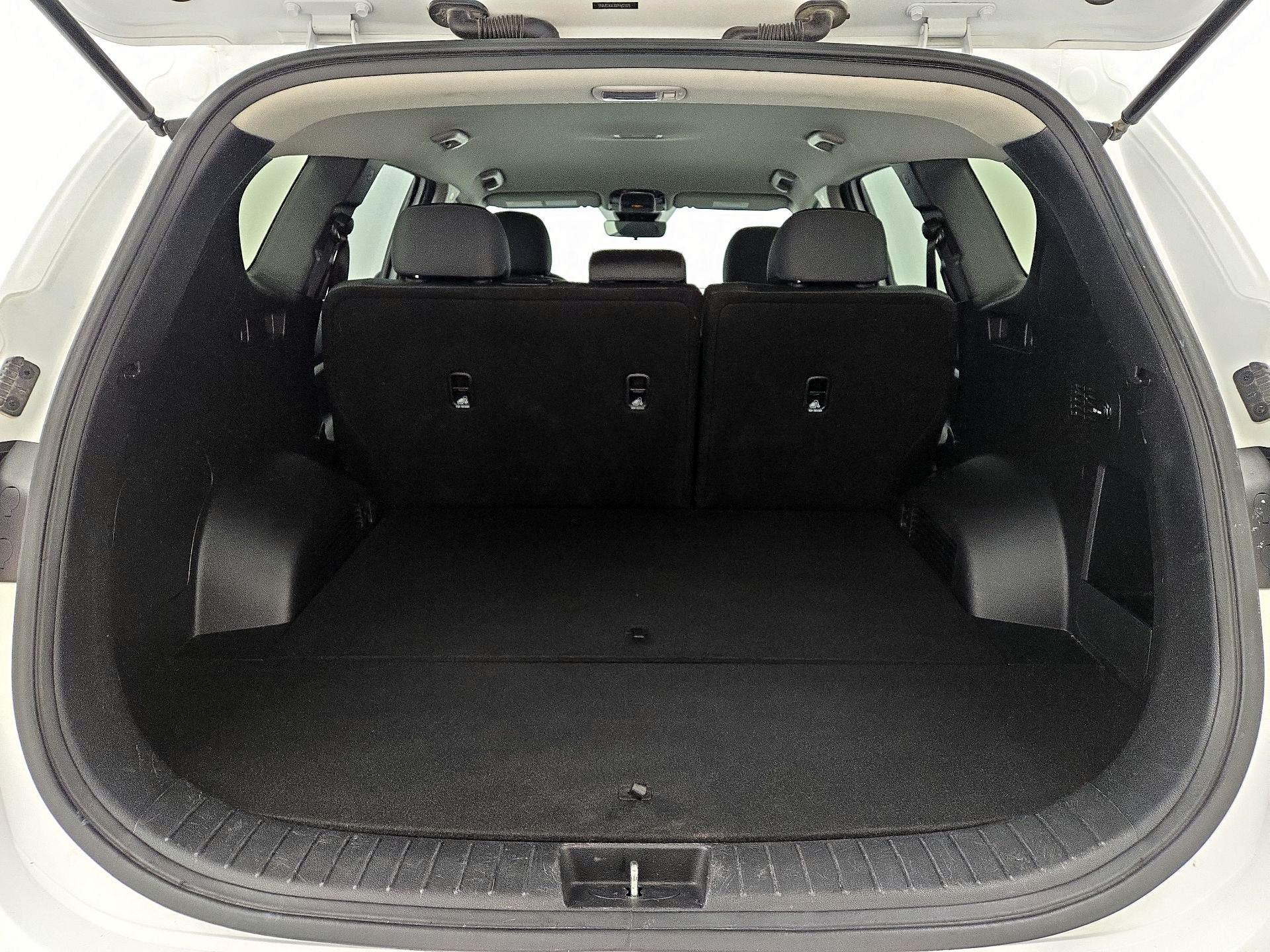 Thumbnail: 2023 Hyundai Santa Fe - 20