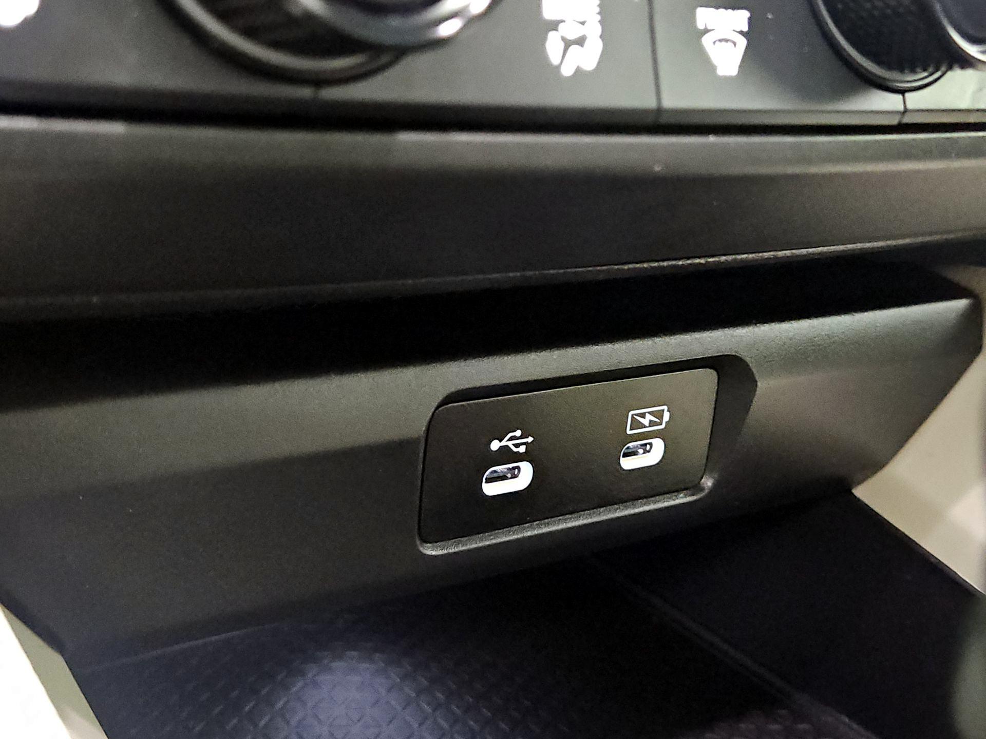 Thumbnail: 2023 Honda Accord - 17