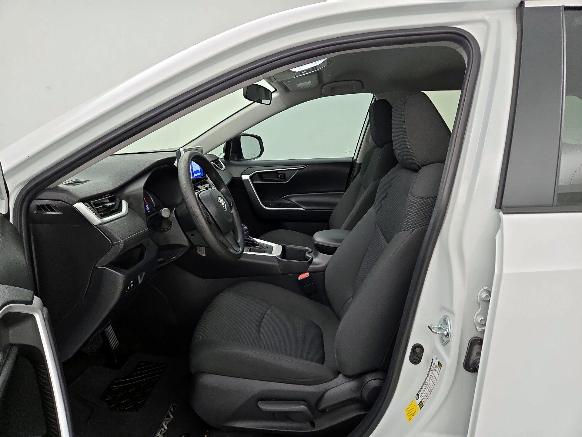 Thumbnail: 2023 Toyota RAV4 - 11