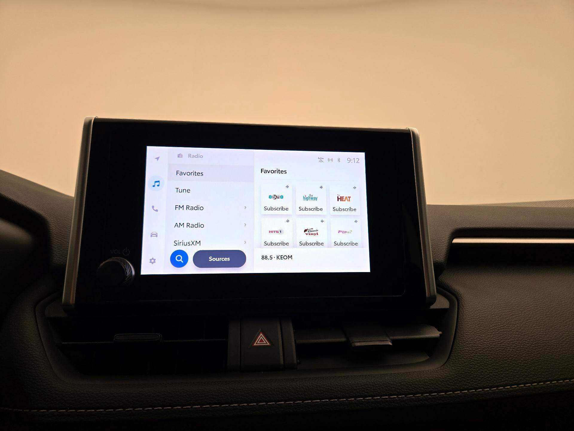 Thumbnail: 2023 Toyota RAV4 - 15