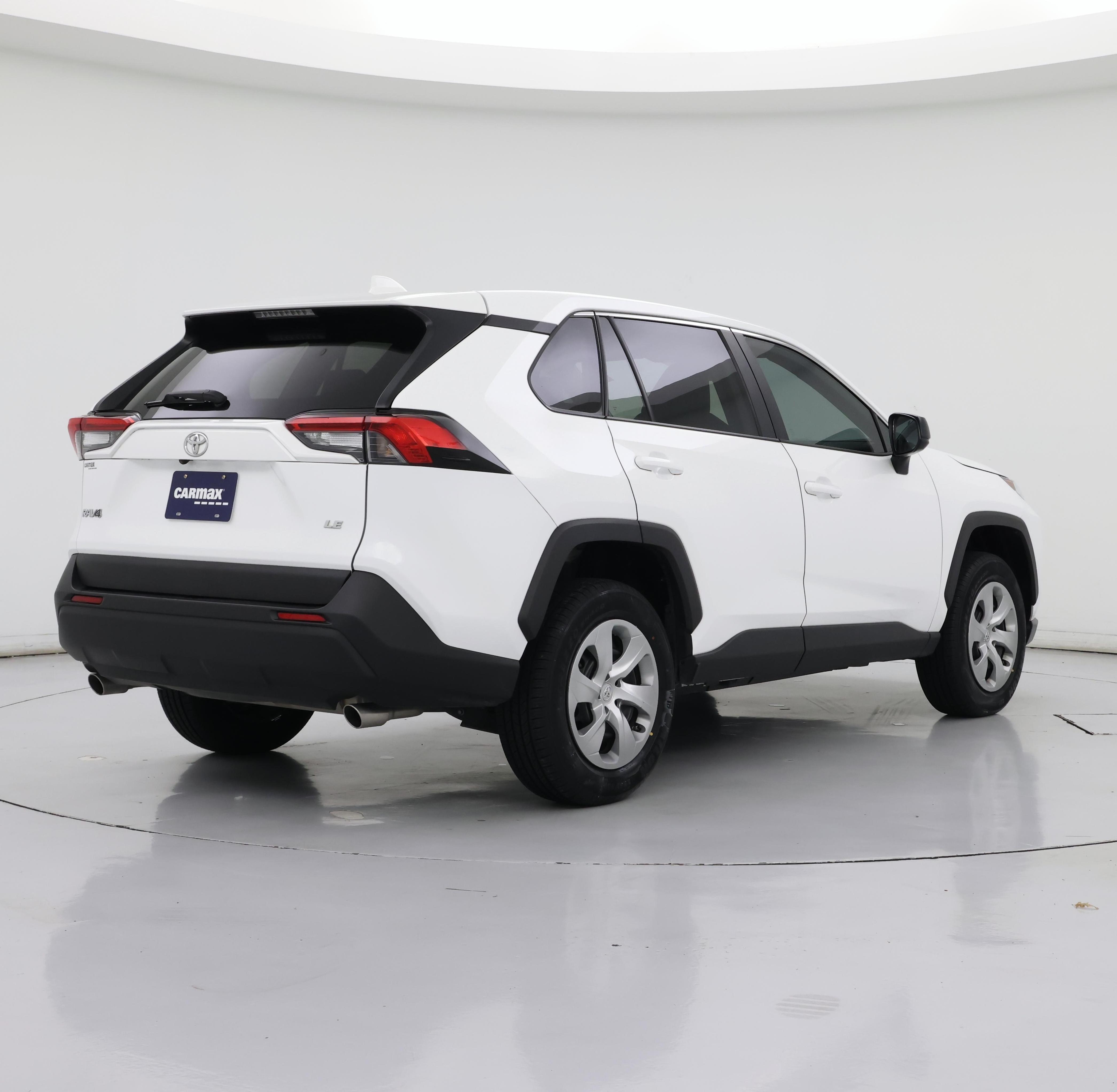 Thumbnail: 2023 Toyota RAV4 - 8