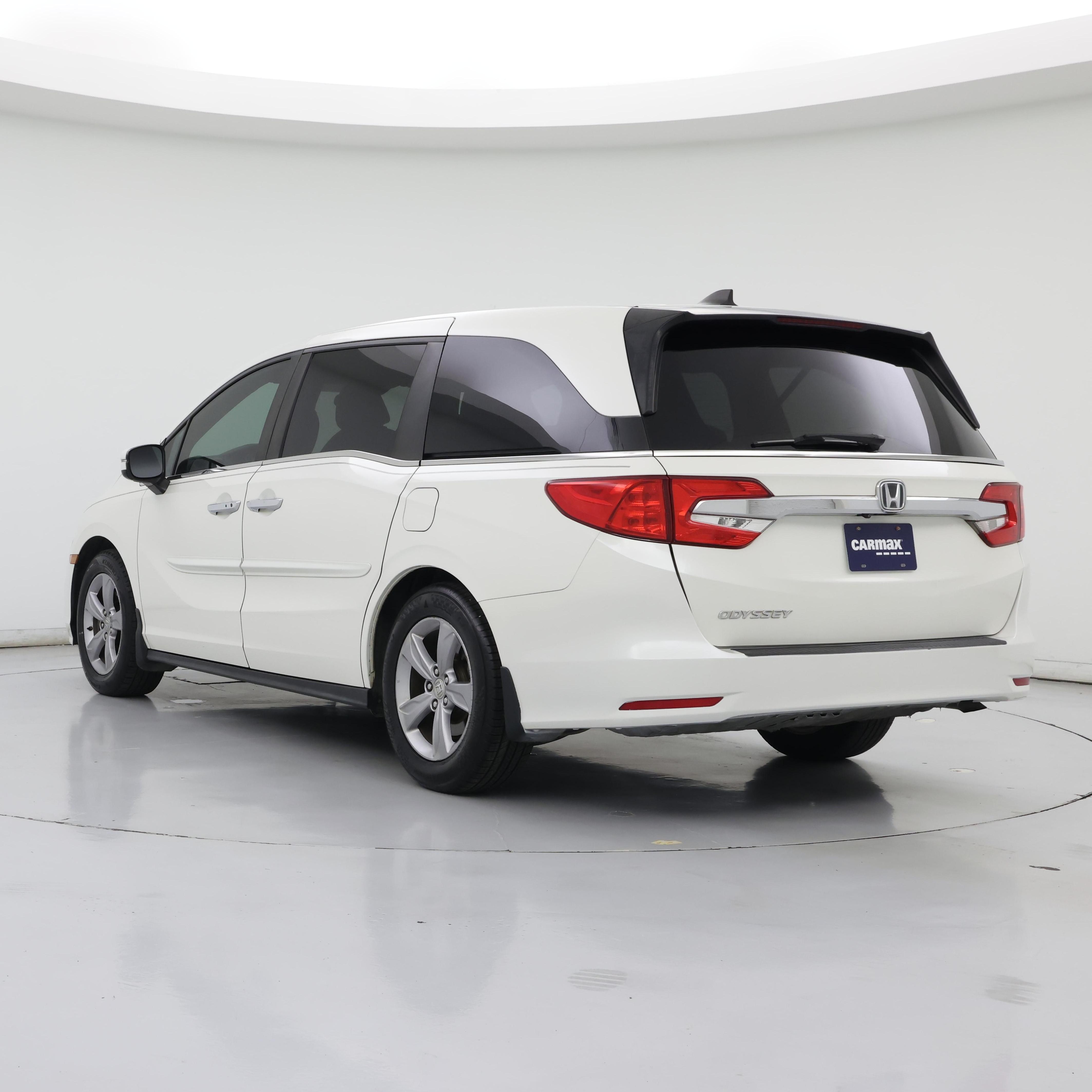 Thumbnail: 2018 Honda Odyssey - 2