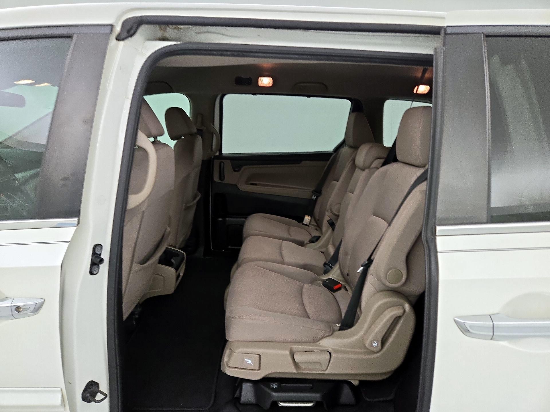 Thumbnail: 2018 Honda Odyssey - 19