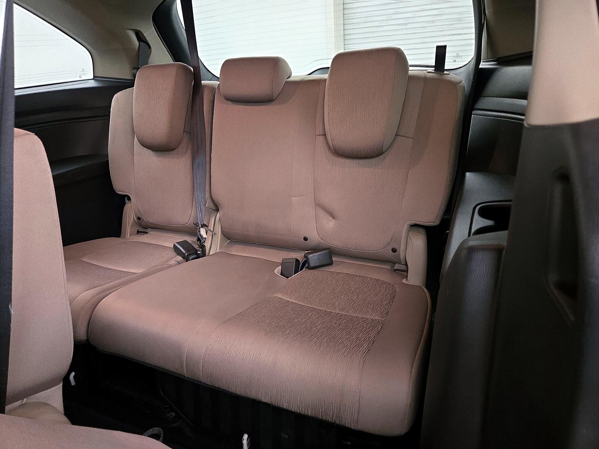 Thumbnail: 2018 Honda Odyssey - 20