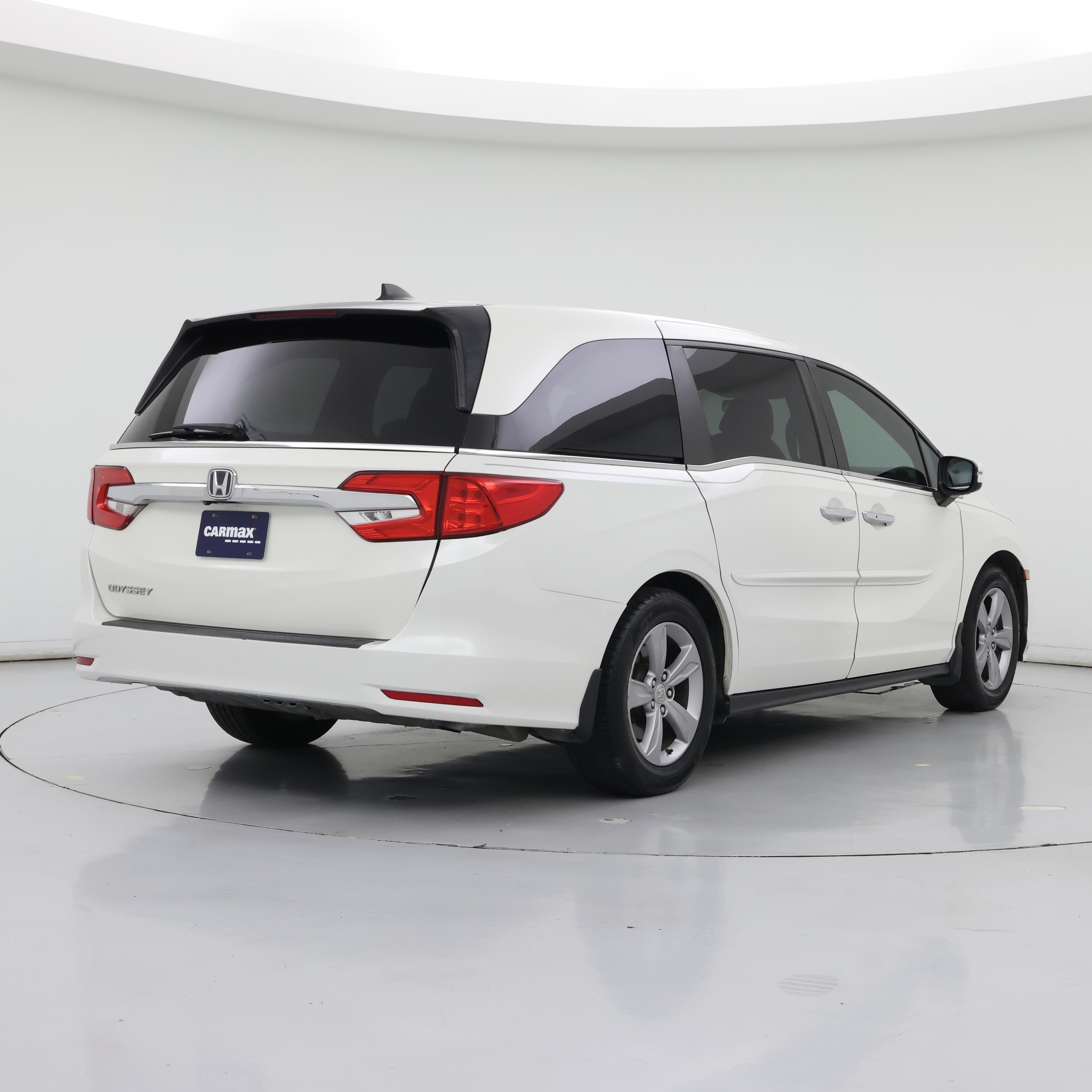 Thumbnail: 2018 Honda Odyssey - 8