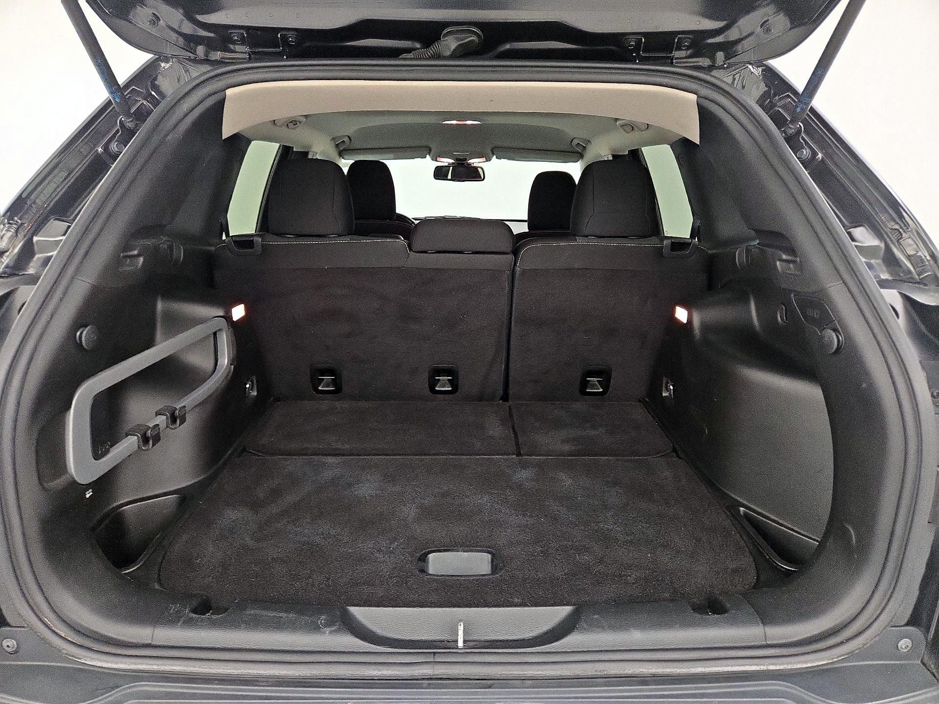 Thumbnail: 2015 Jeep Cherokee - 20