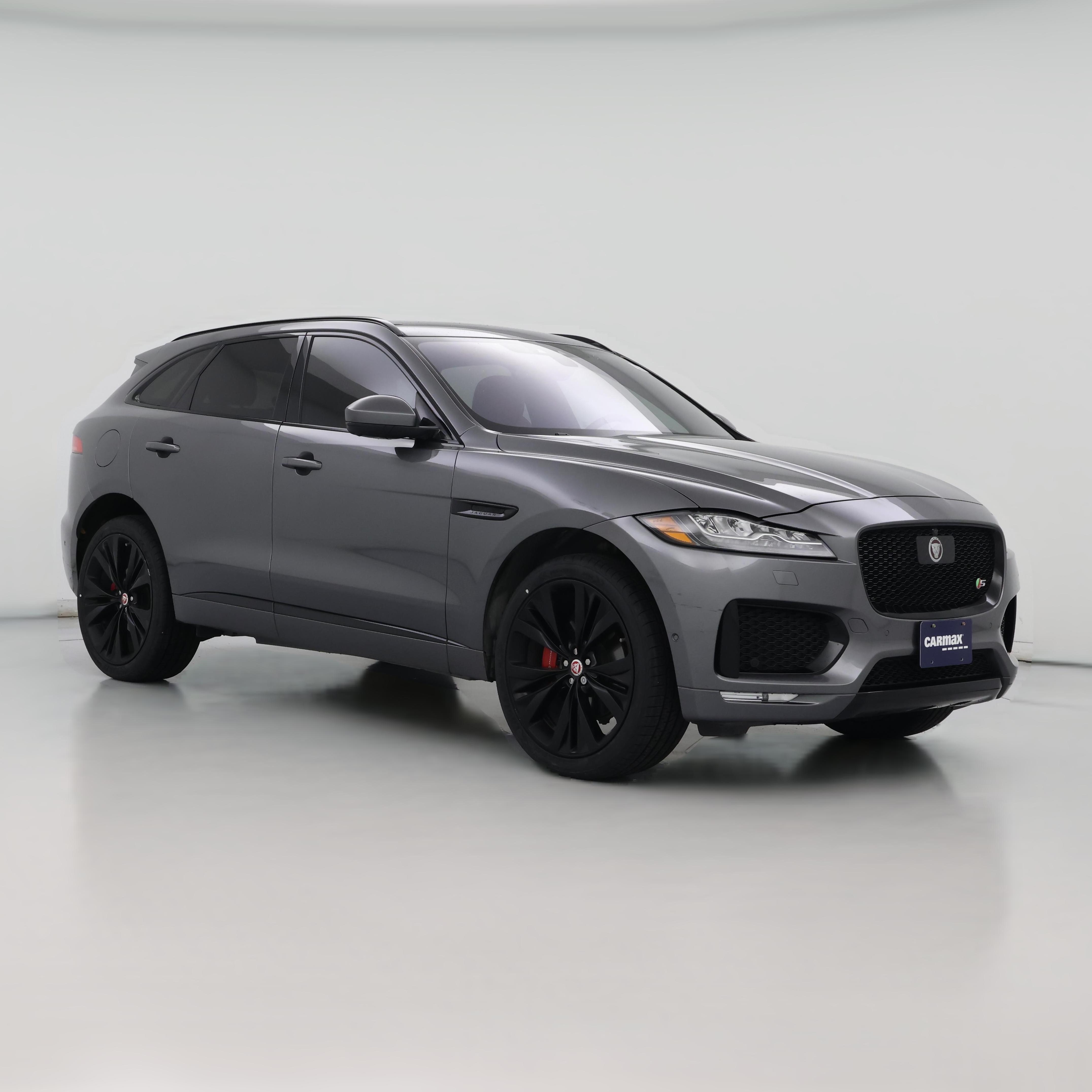 Thumbnail: 2017 Jaguar F-Pace - 1