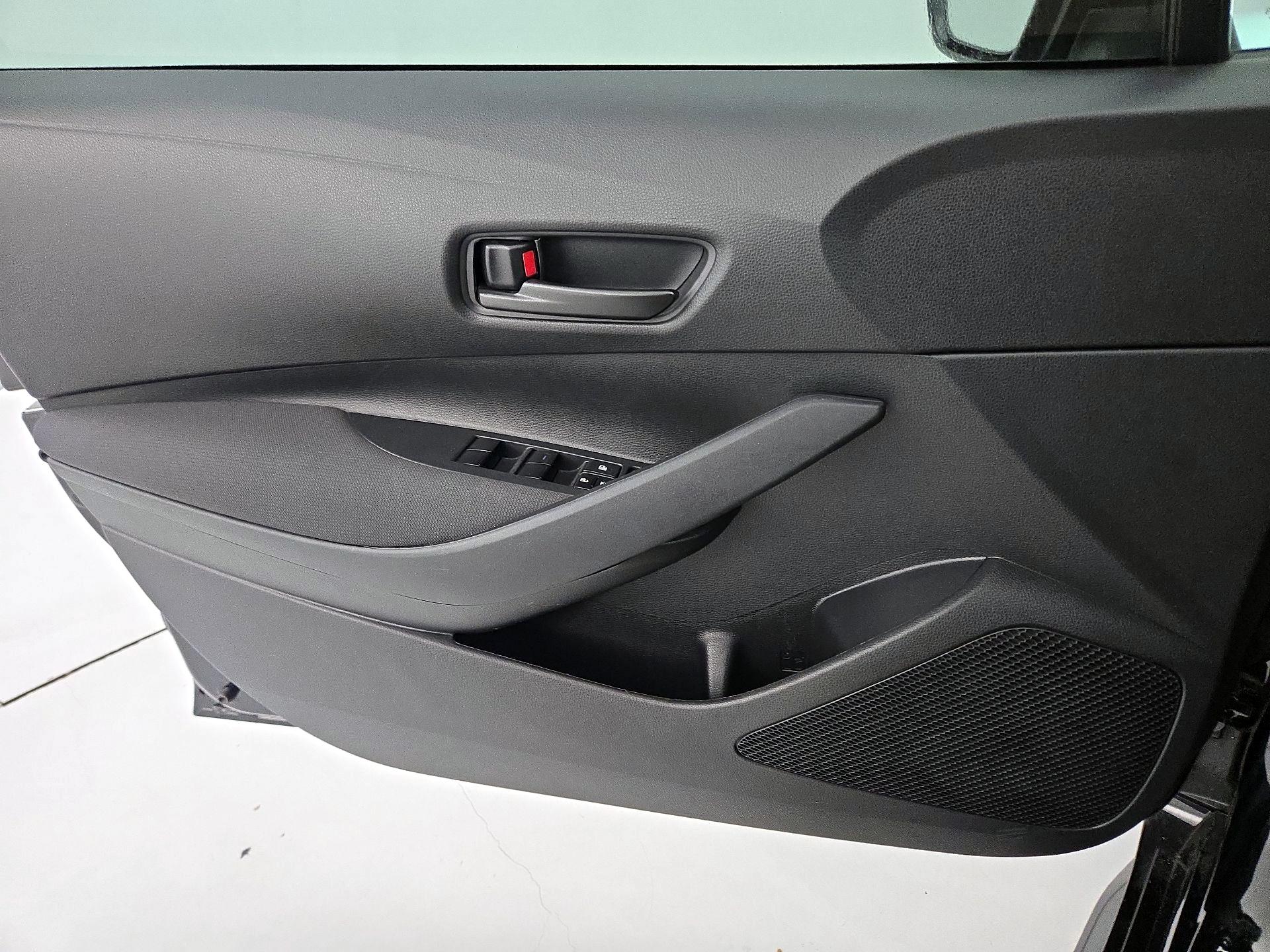 Thumbnail: 2024 Toyota Corolla - 12