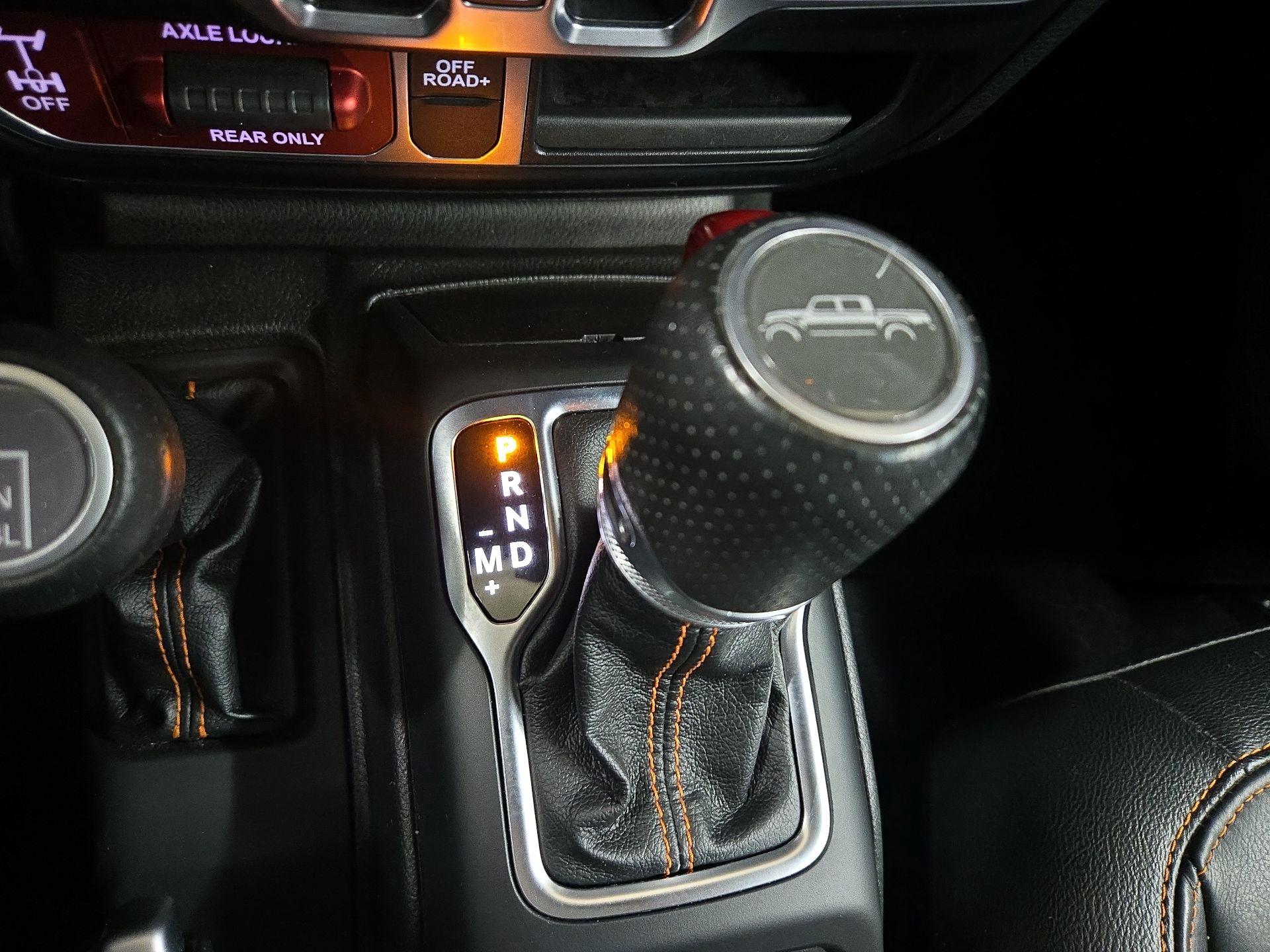 Thumbnail: 2023 Jeep Gladiator - 18