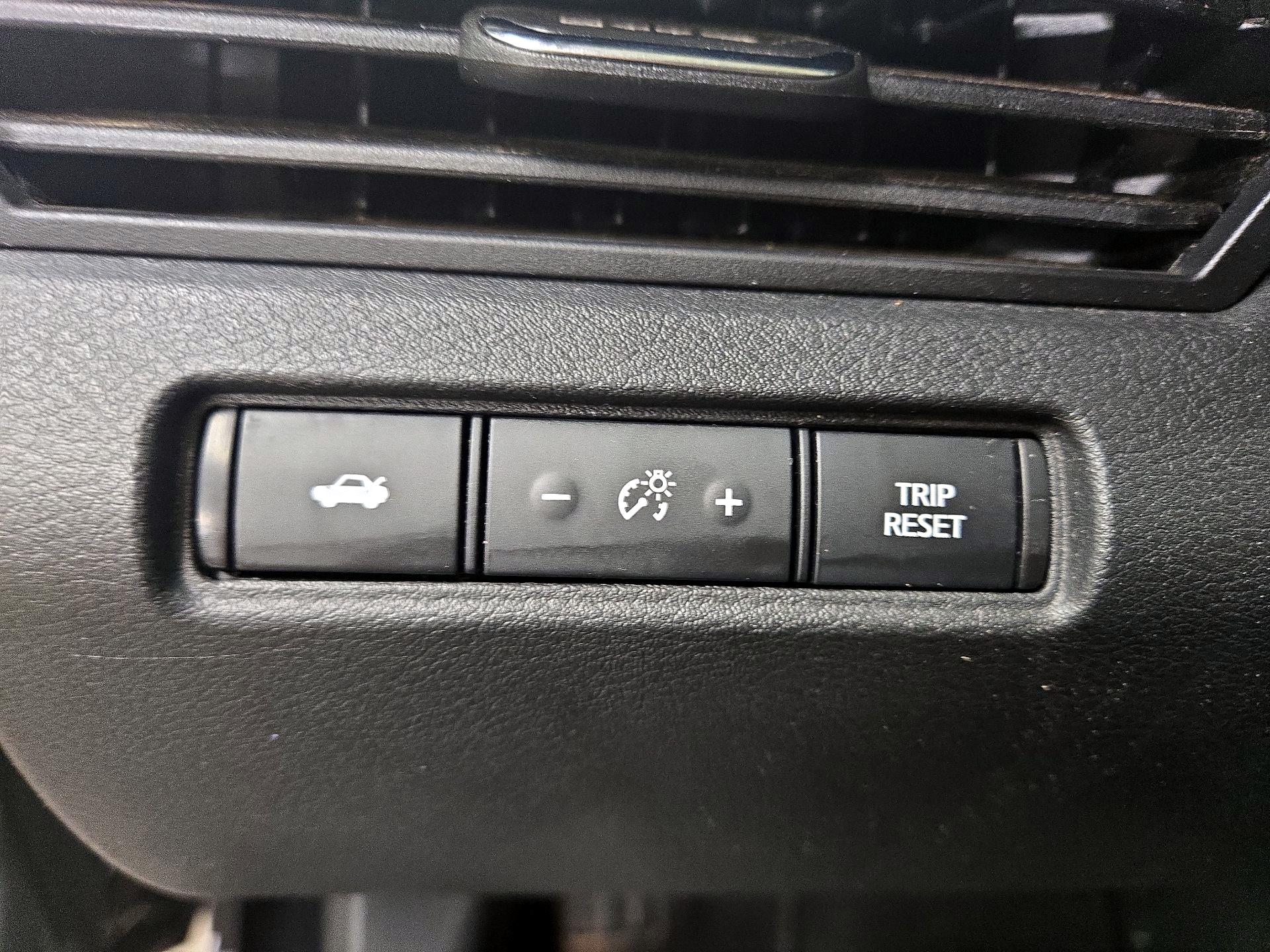 Thumbnail: 2022 Nissan Altima - 13