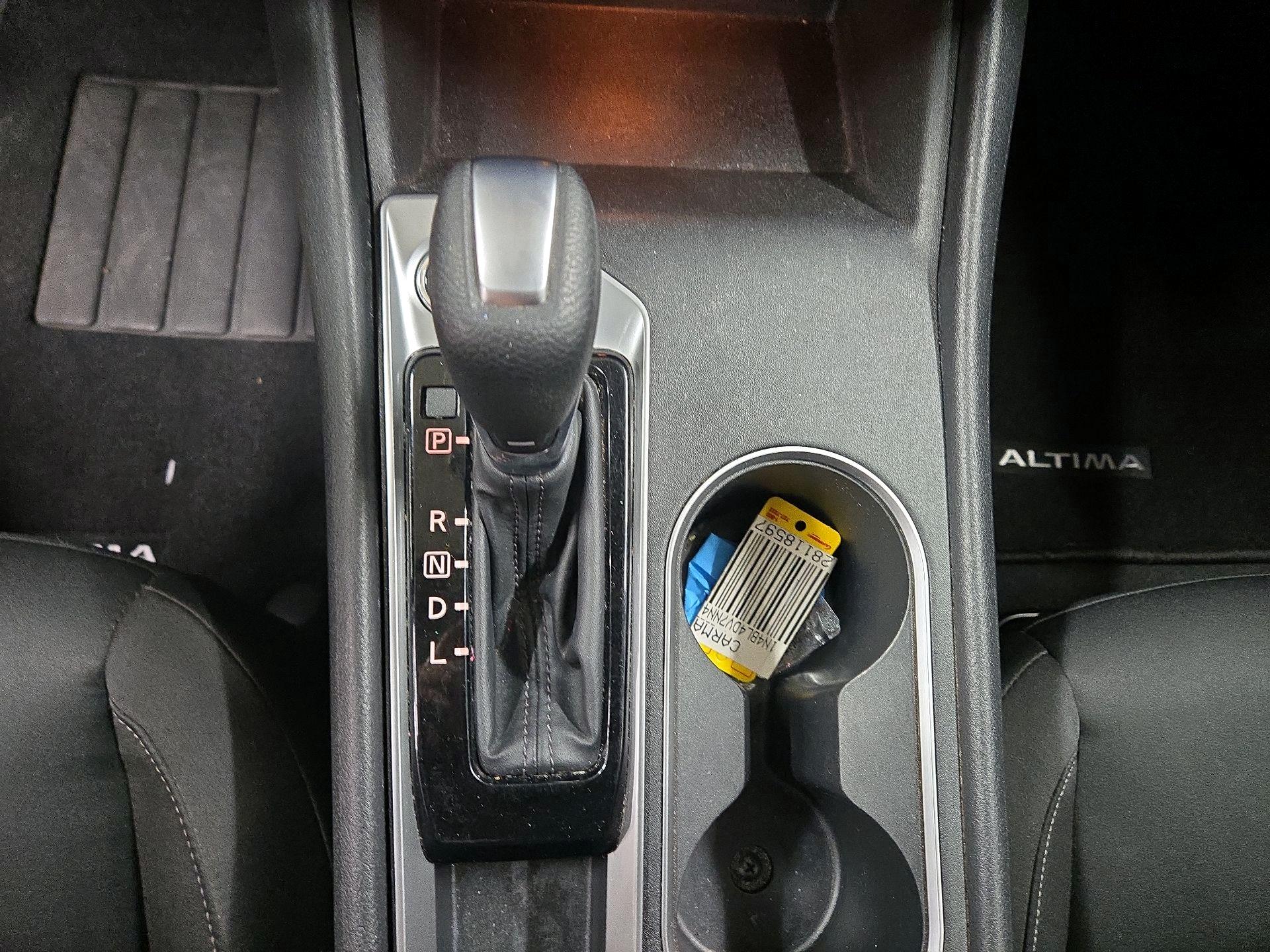 Thumbnail: 2022 Nissan Altima - 16