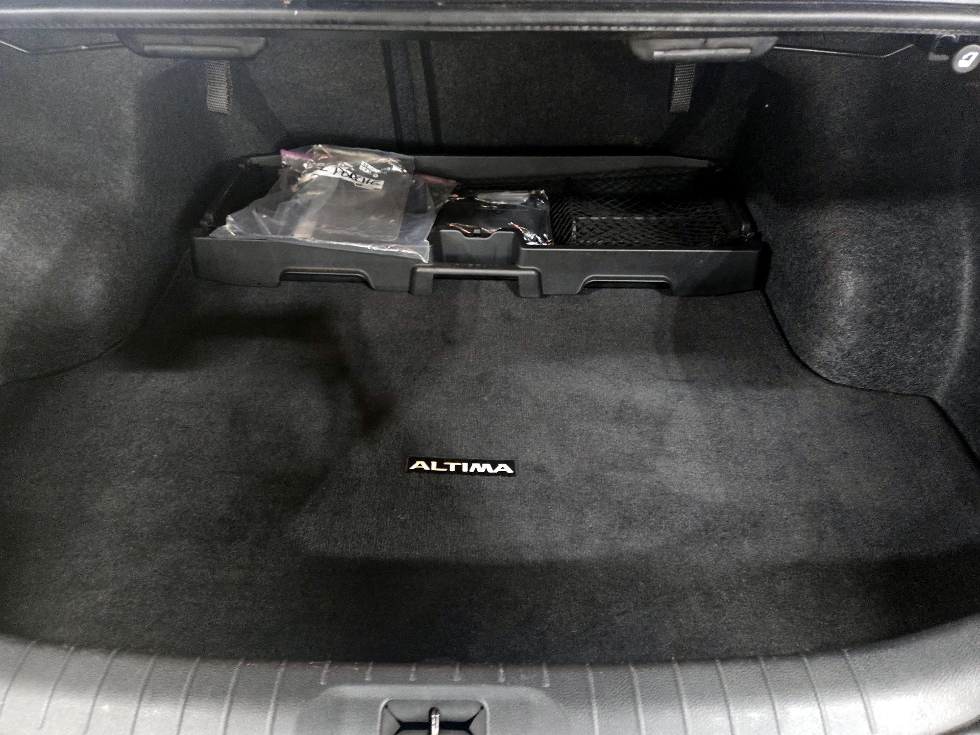 Thumbnail: 2022 Nissan Altima - 19