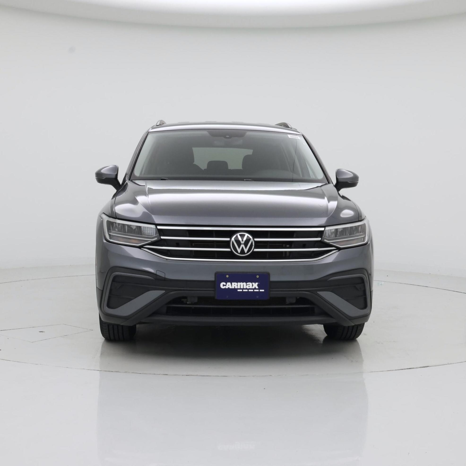 Thumbnail: 2023 Volkswagen Tiguan - 5