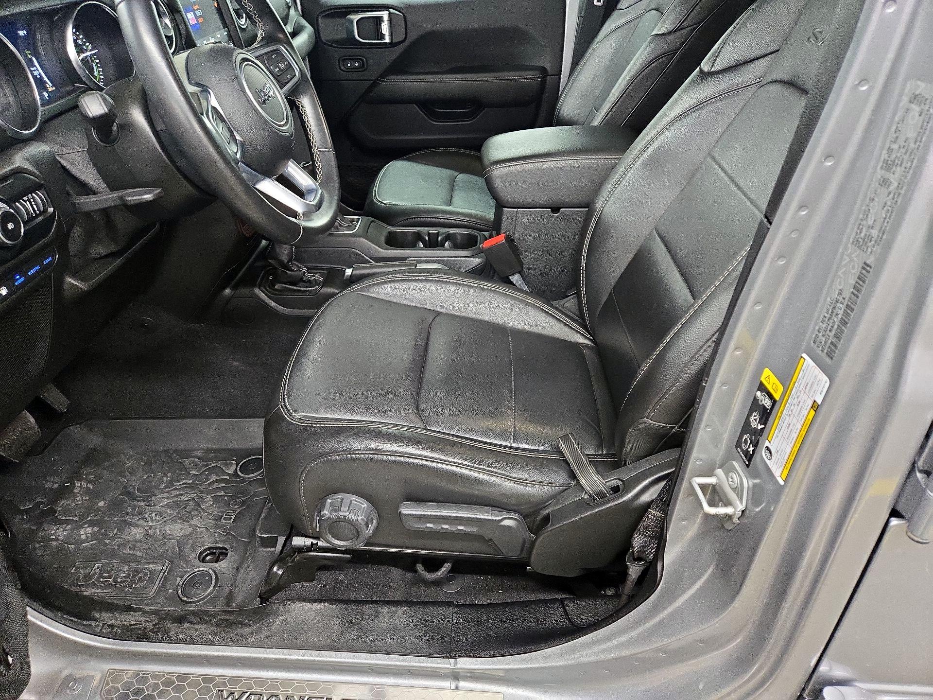 Thumbnail: 2021 Jeep Wrangler - 11