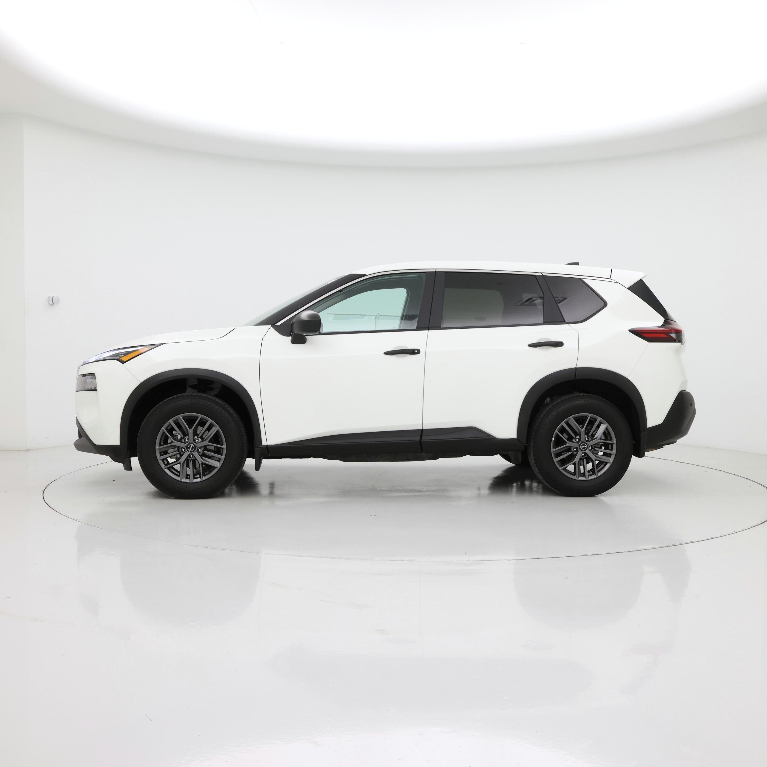 Thumbnail: 2023 Nissan Rogue - 3