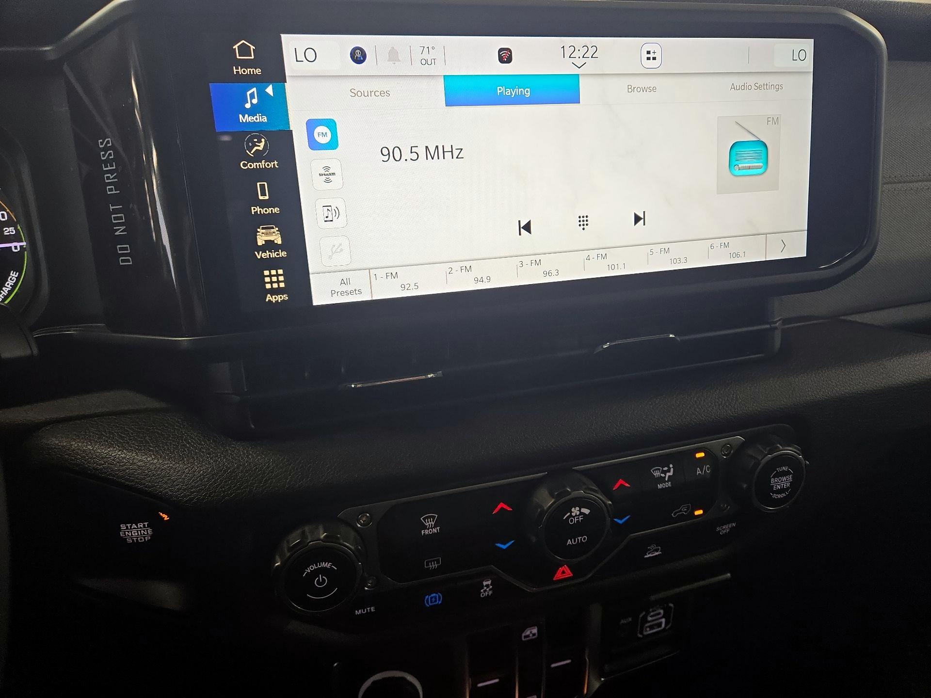 Thumbnail: 2024 Jeep Wrangler - 15