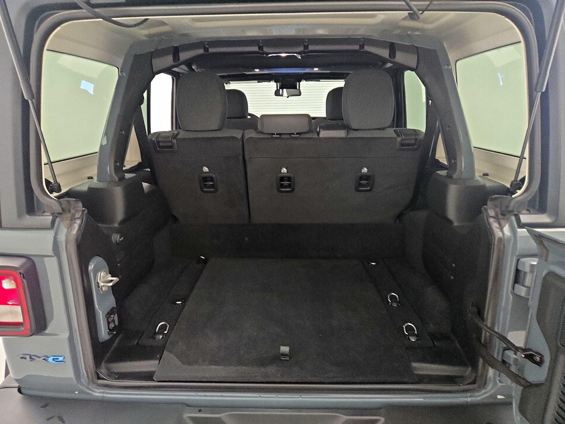 Thumbnail: 2024 Jeep Wrangler - 20