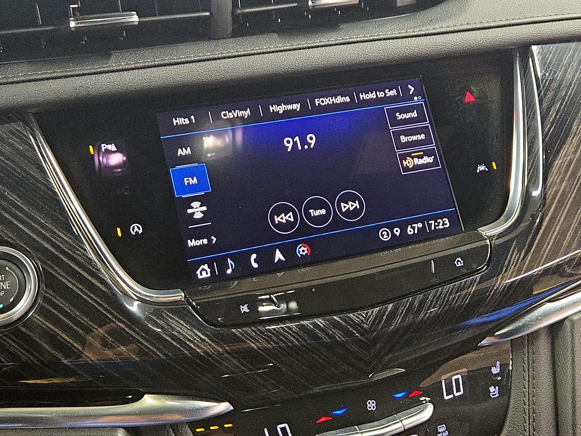 Thumbnail: 2025 Cadillac XT6 - 16