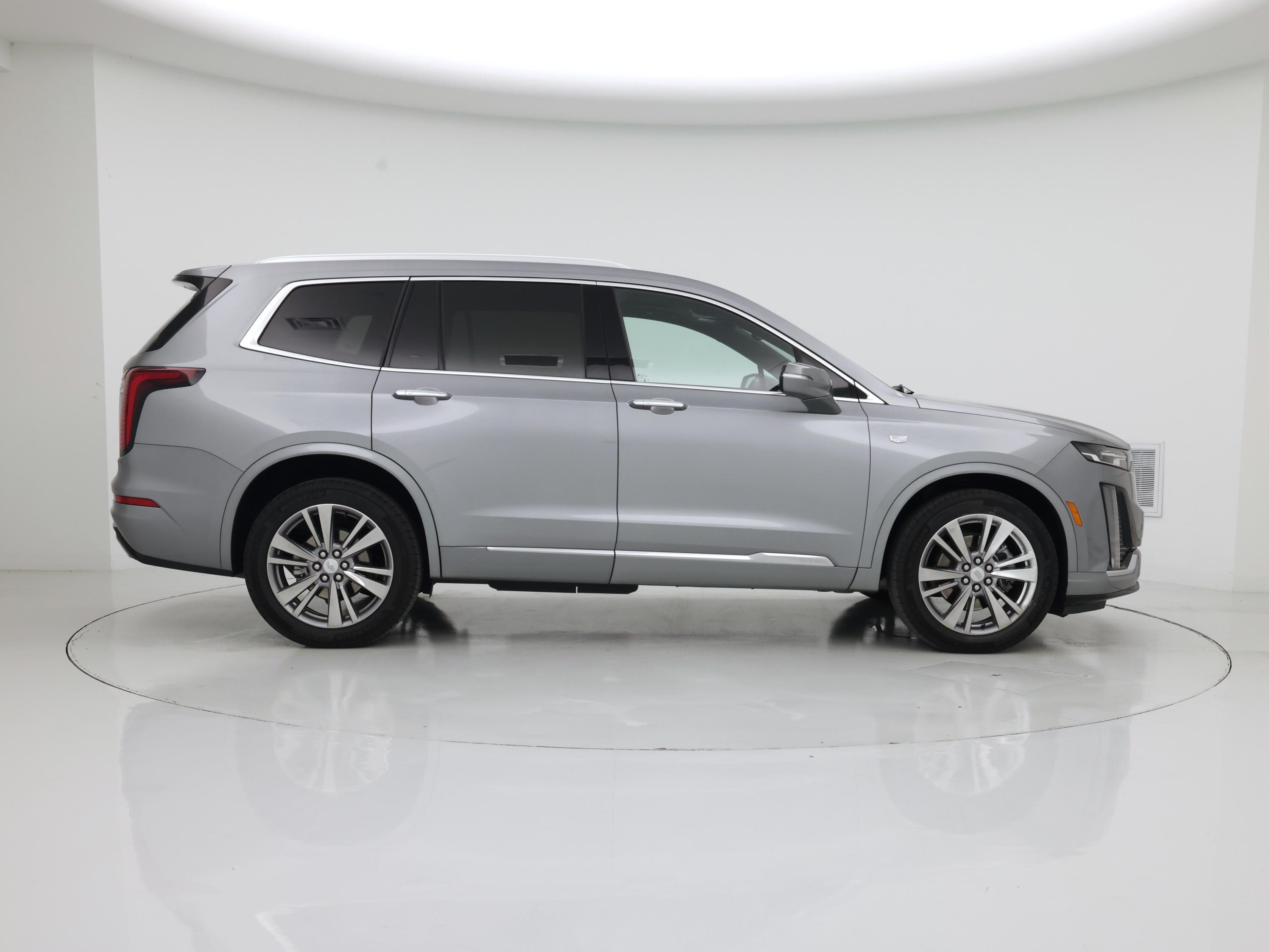 Thumbnail: 2025 Cadillac XT6 - 7