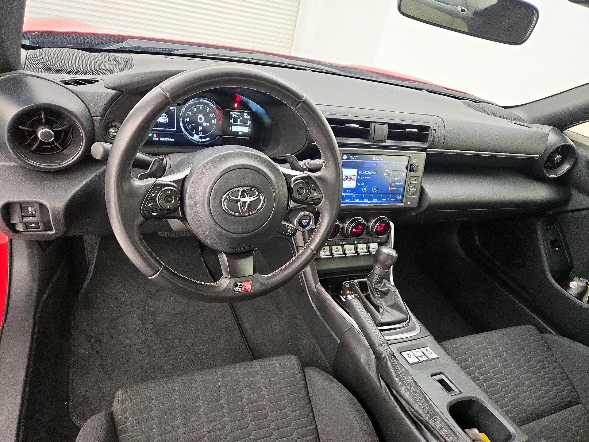 Thumbnail: 2024 Toyota GR86 - 9