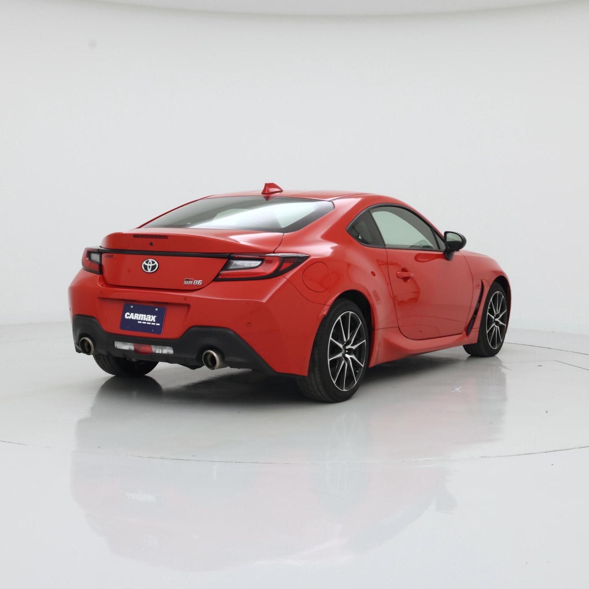 Thumbnail: 2024 Toyota GR86 - 8