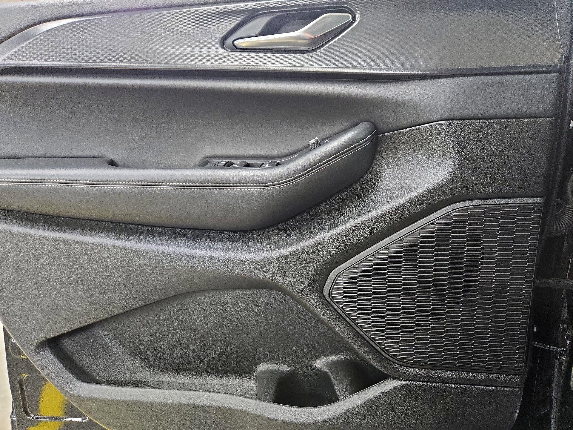 Thumbnail: 2024 Jeep Grand Cherokee - 12