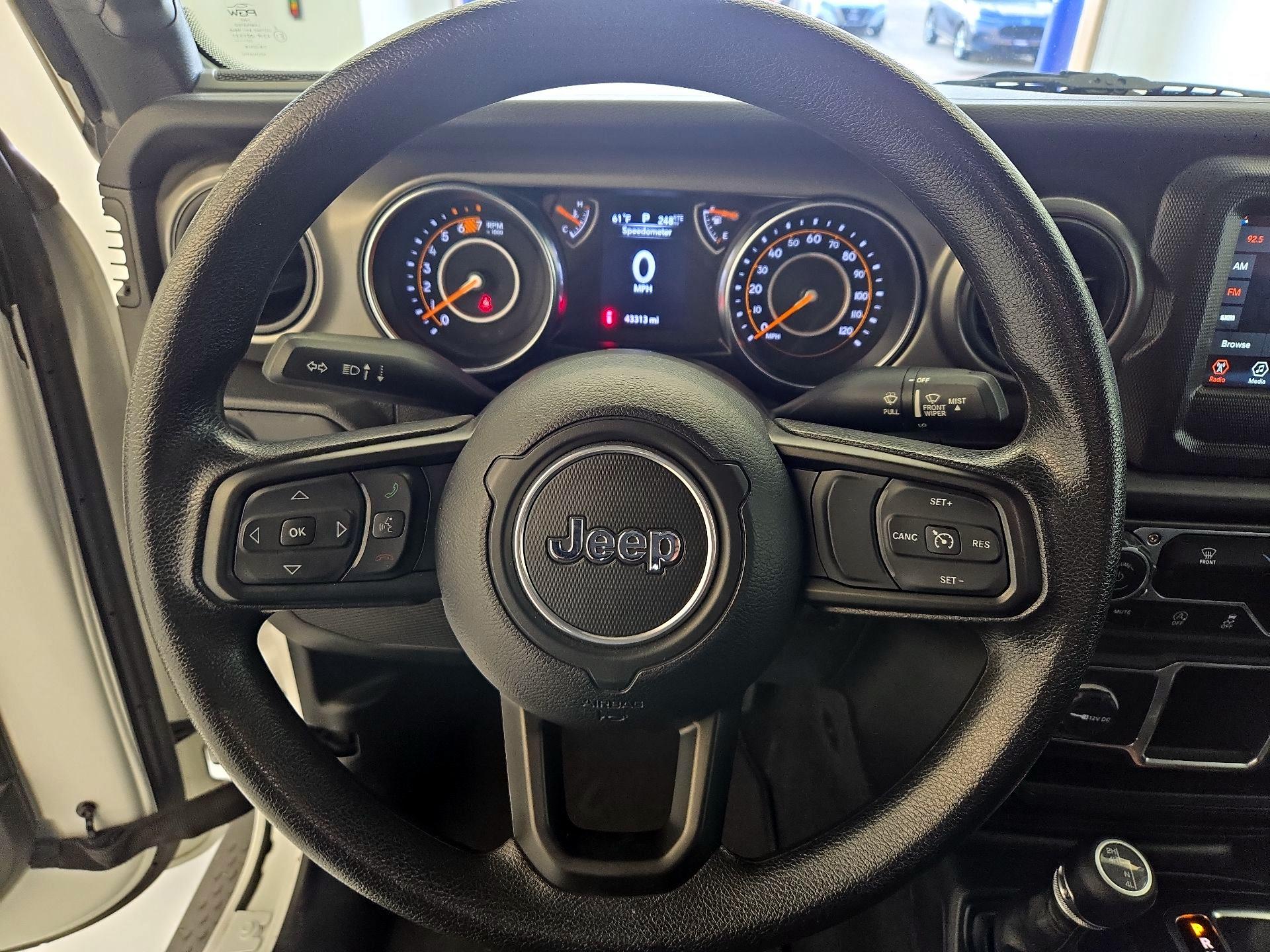 Thumbnail: 2023 Jeep Wrangler - 10