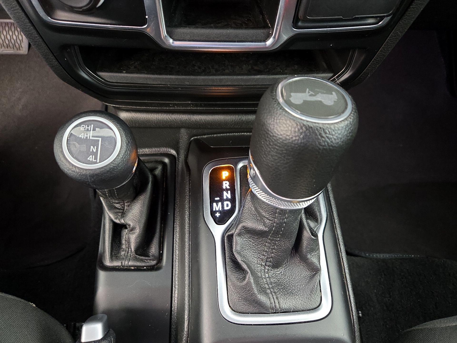 Thumbnail: 2023 Jeep Wrangler - 17