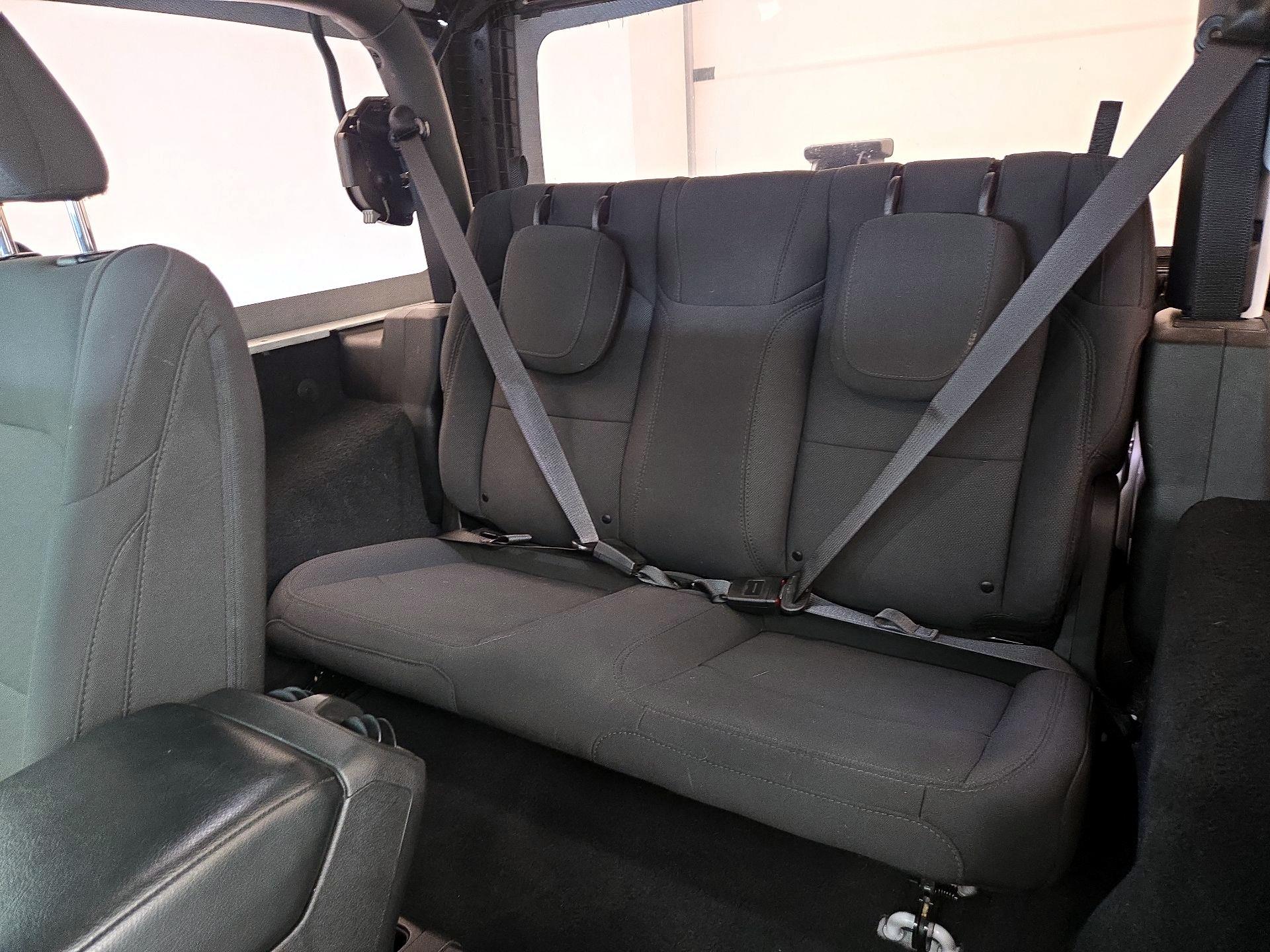 Thumbnail: 2023 Jeep Wrangler - 19