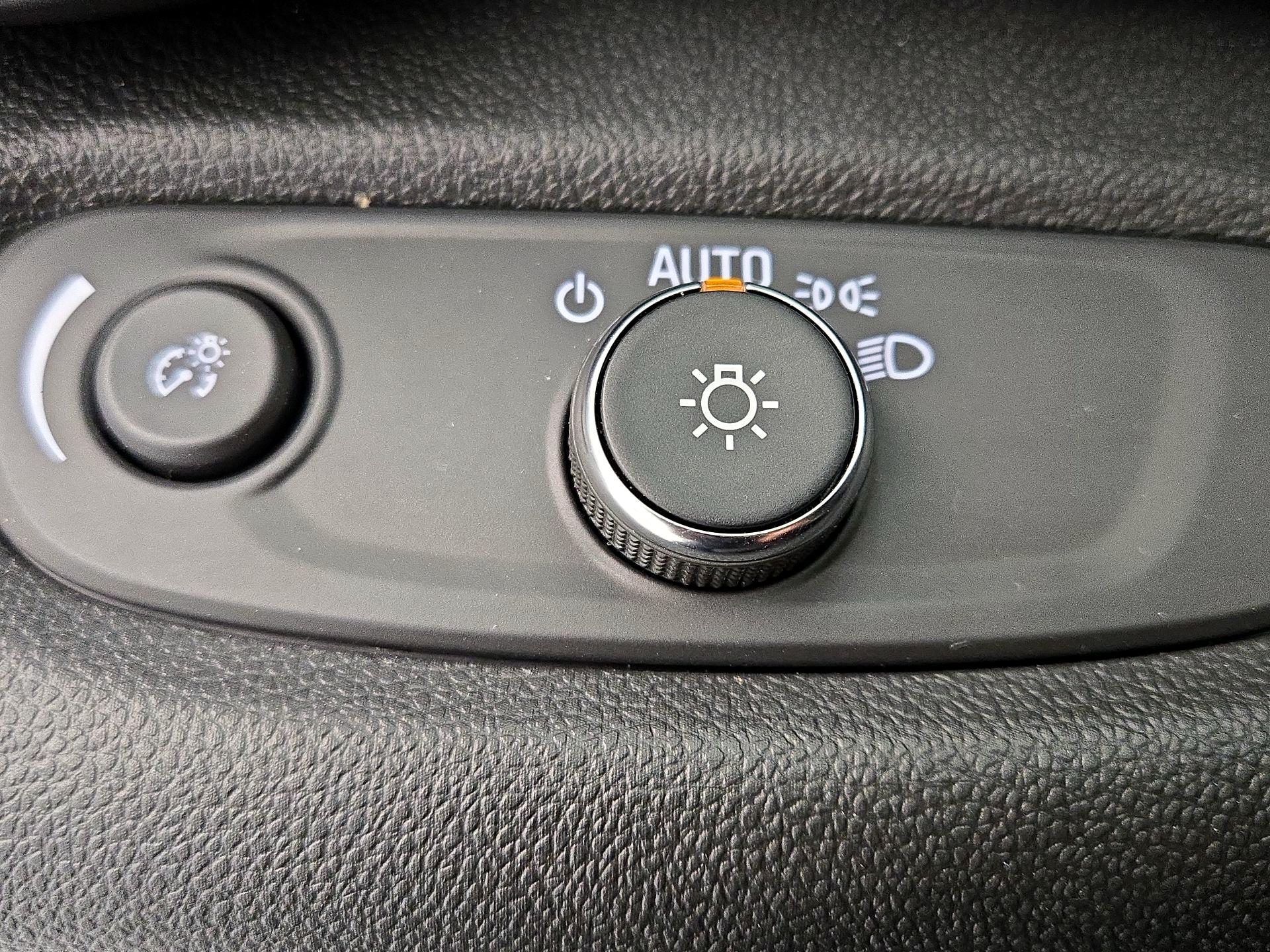 Thumbnail: 2024 Chevrolet Trax - 13