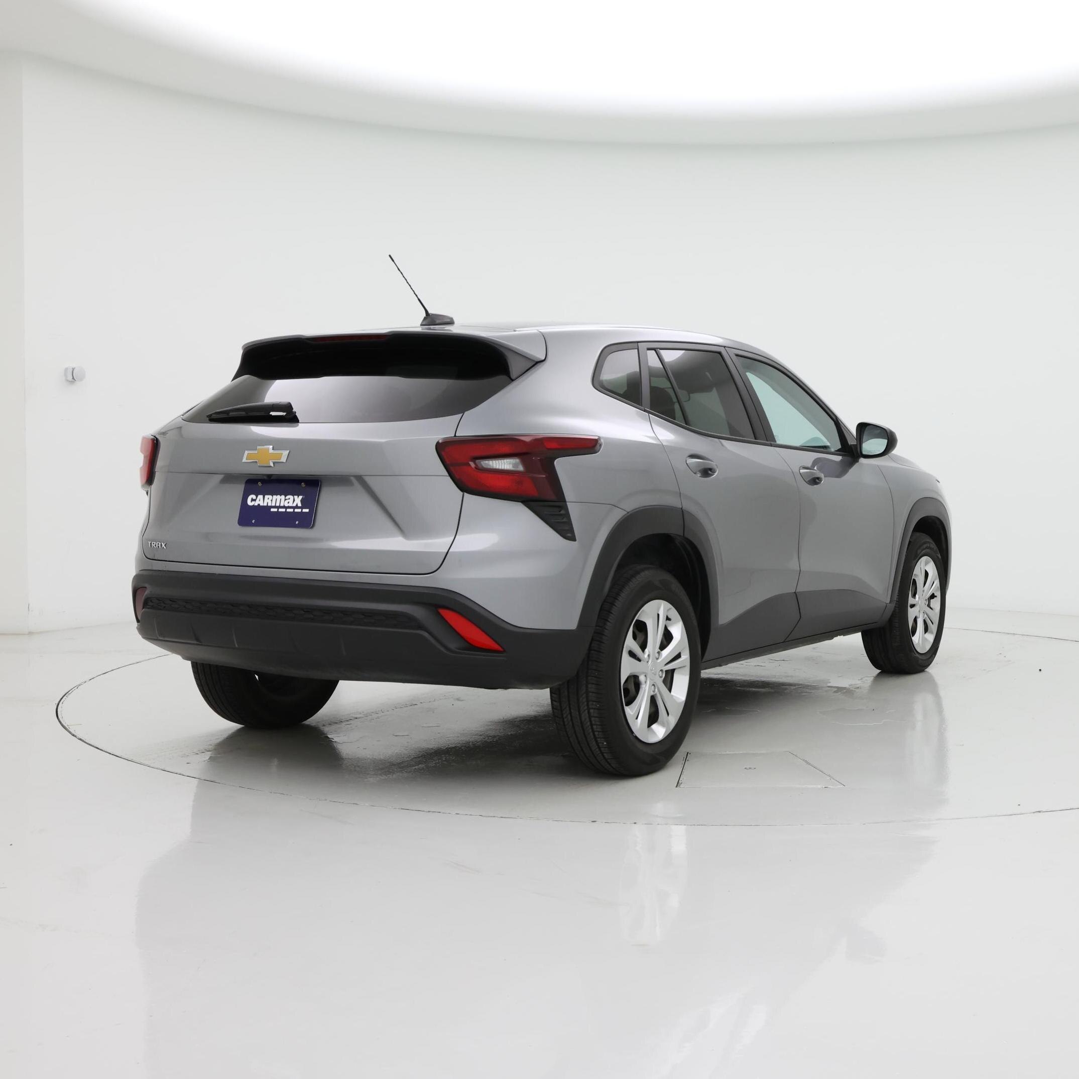 Thumbnail: 2024 Chevrolet Trax - 8