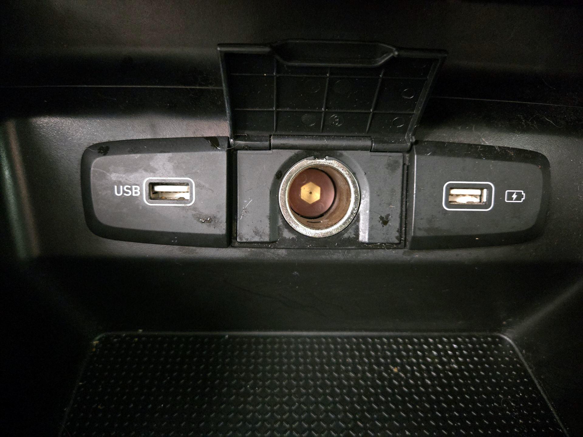 Thumbnail: 2022 Hyundai Tucson - 18