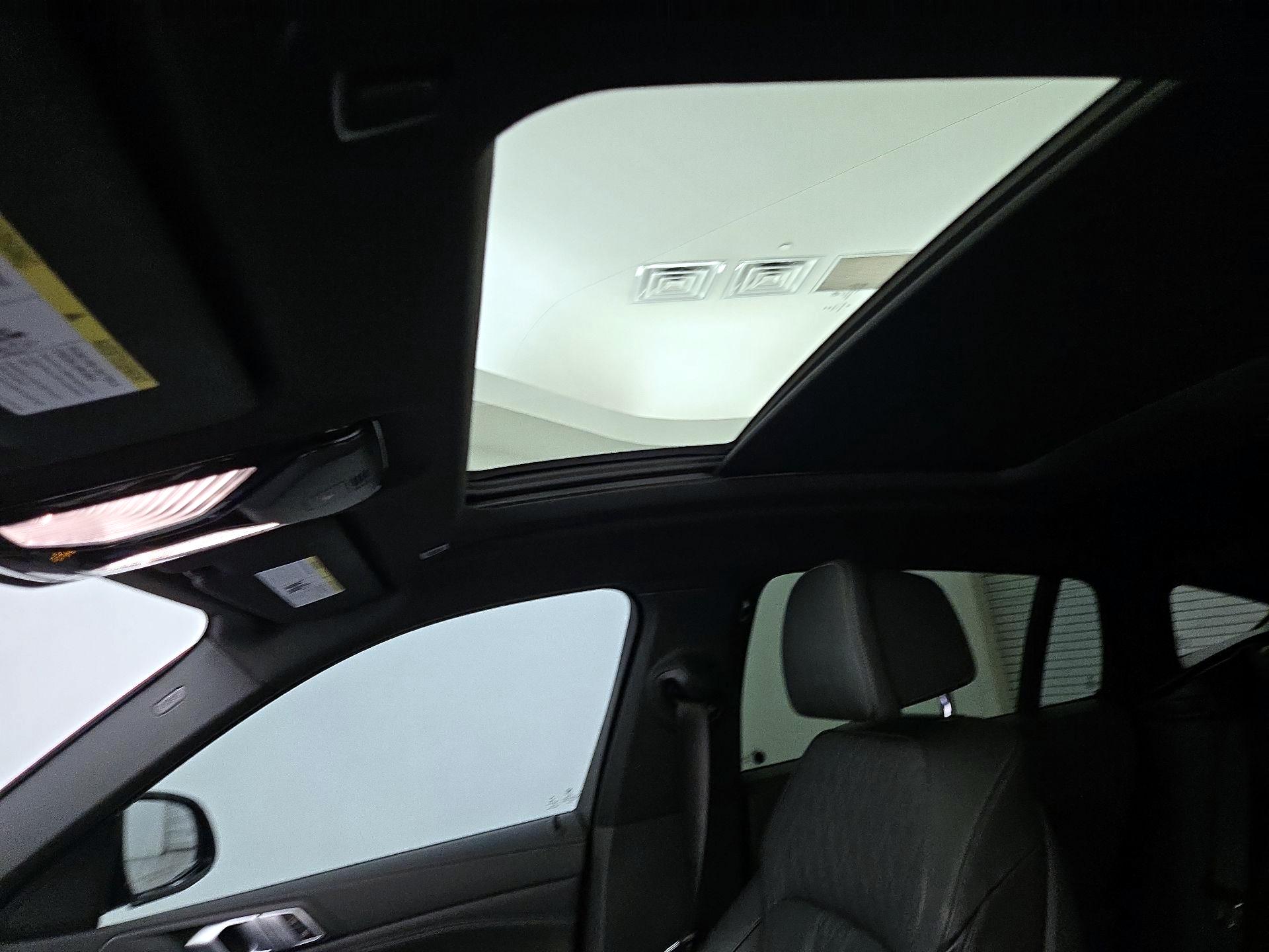 Thumbnail: 2023 BMW X6 - 20