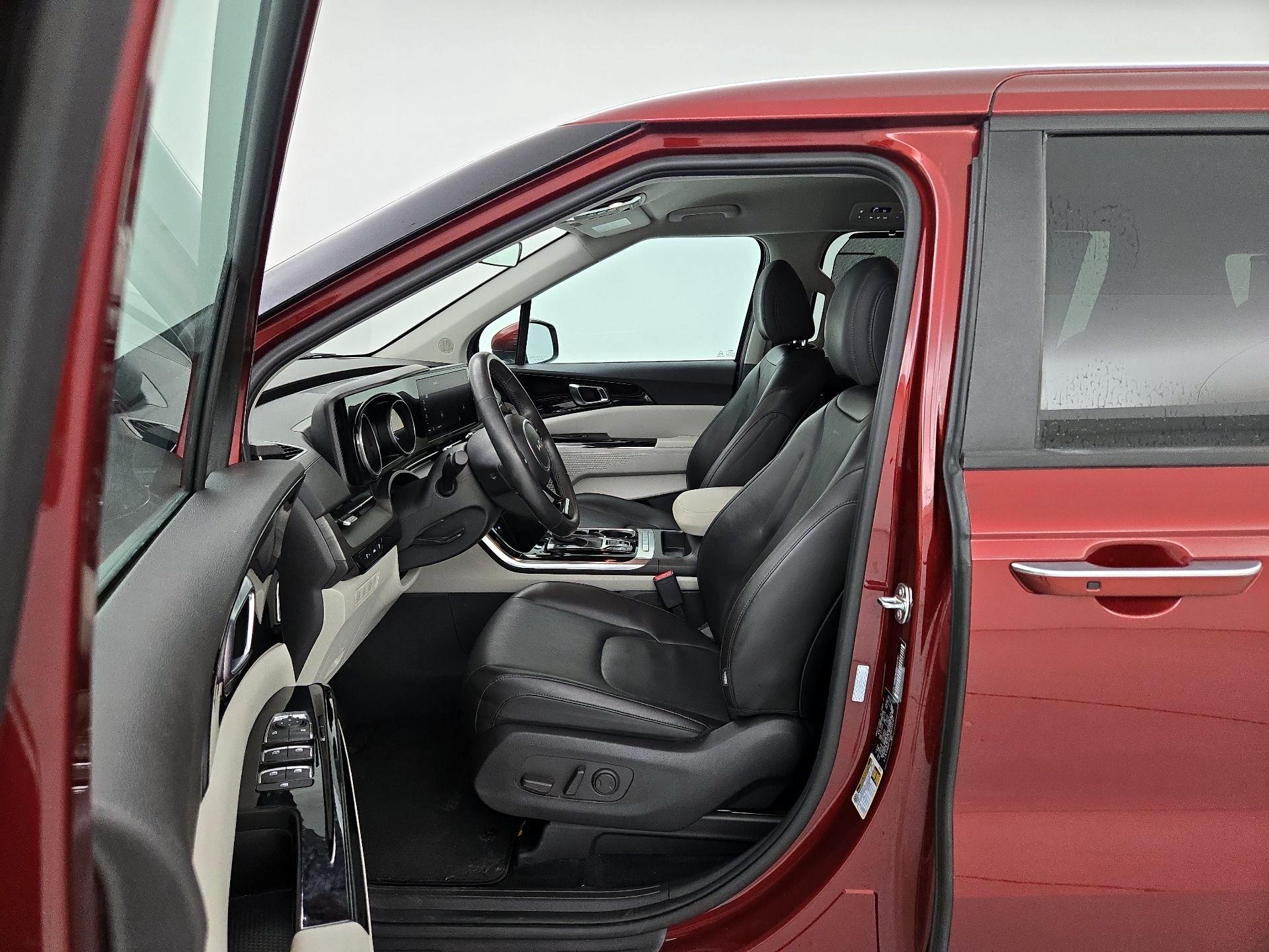 Thumbnail: 2024 Kia Carnival - 11