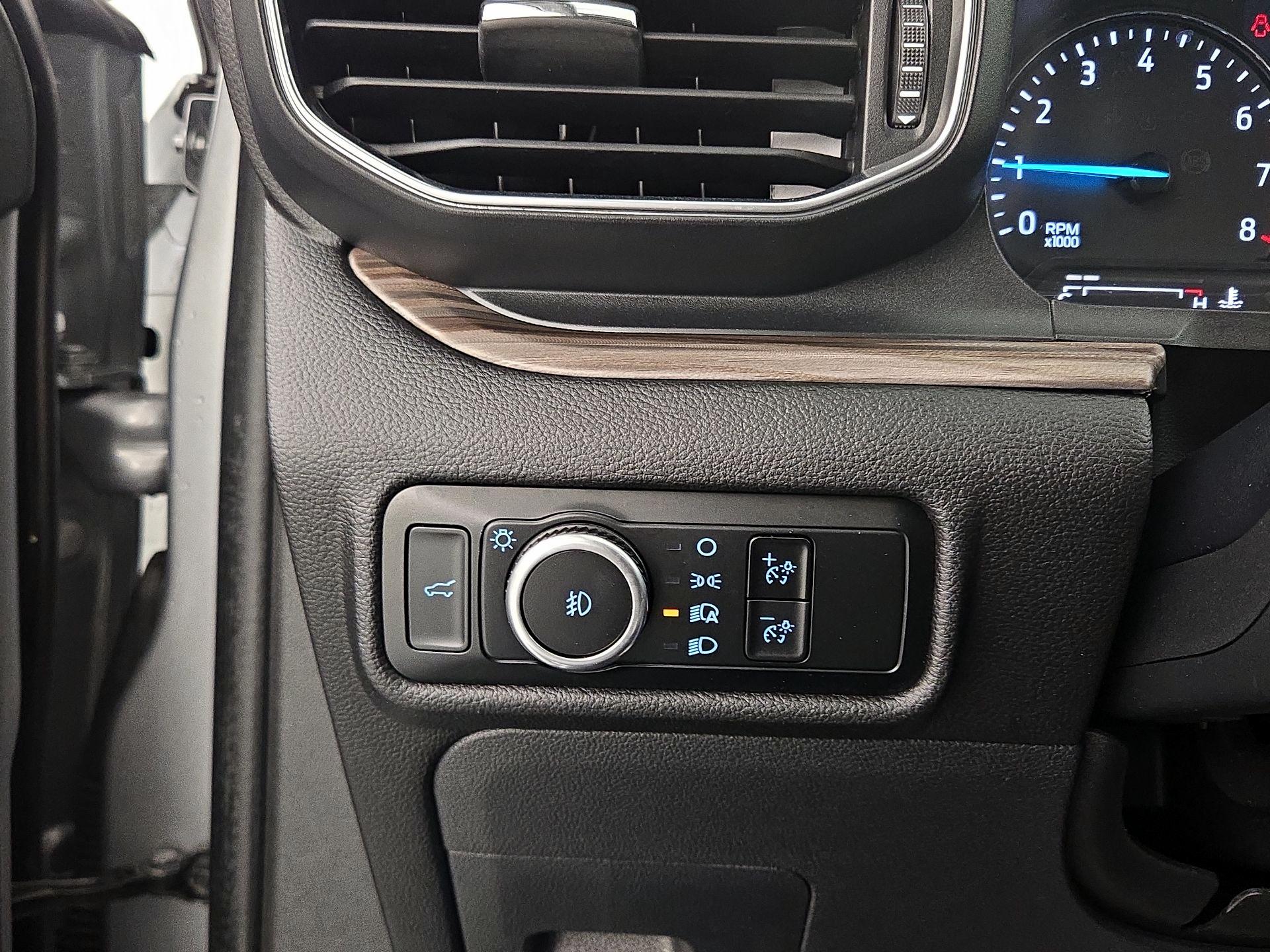 Thumbnail: 2023 Ford Explorer - 13