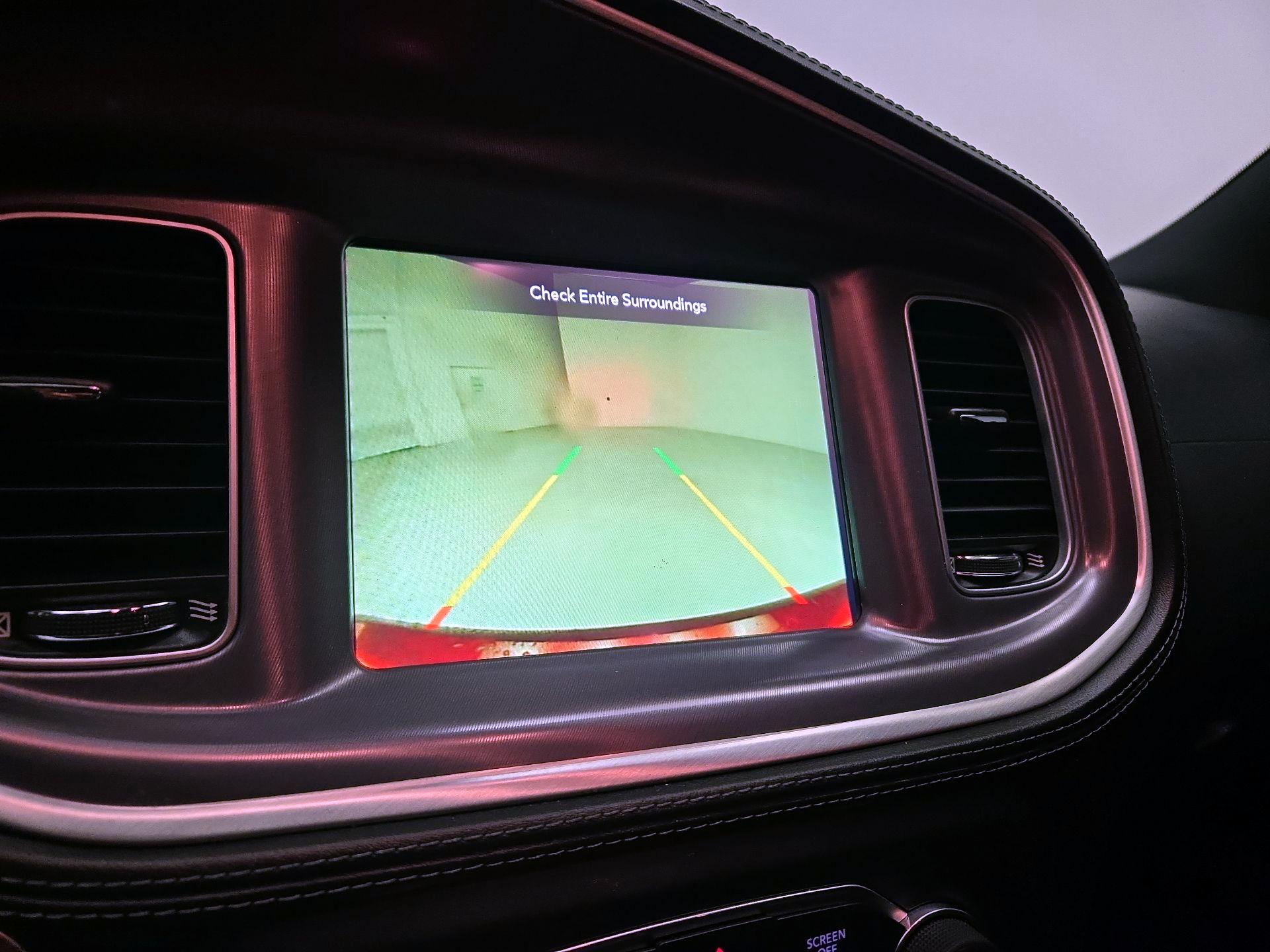 Thumbnail: 2020 Dodge Charger - 14