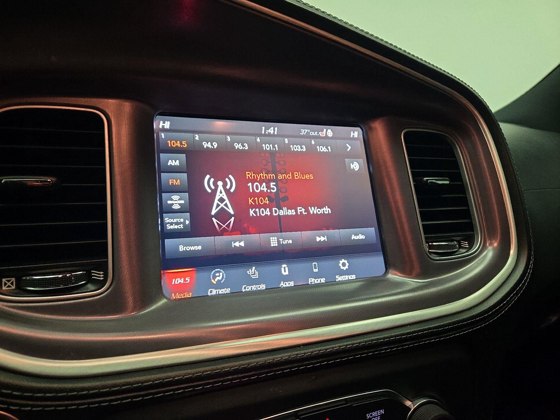 Thumbnail: 2020 Dodge Charger - 15